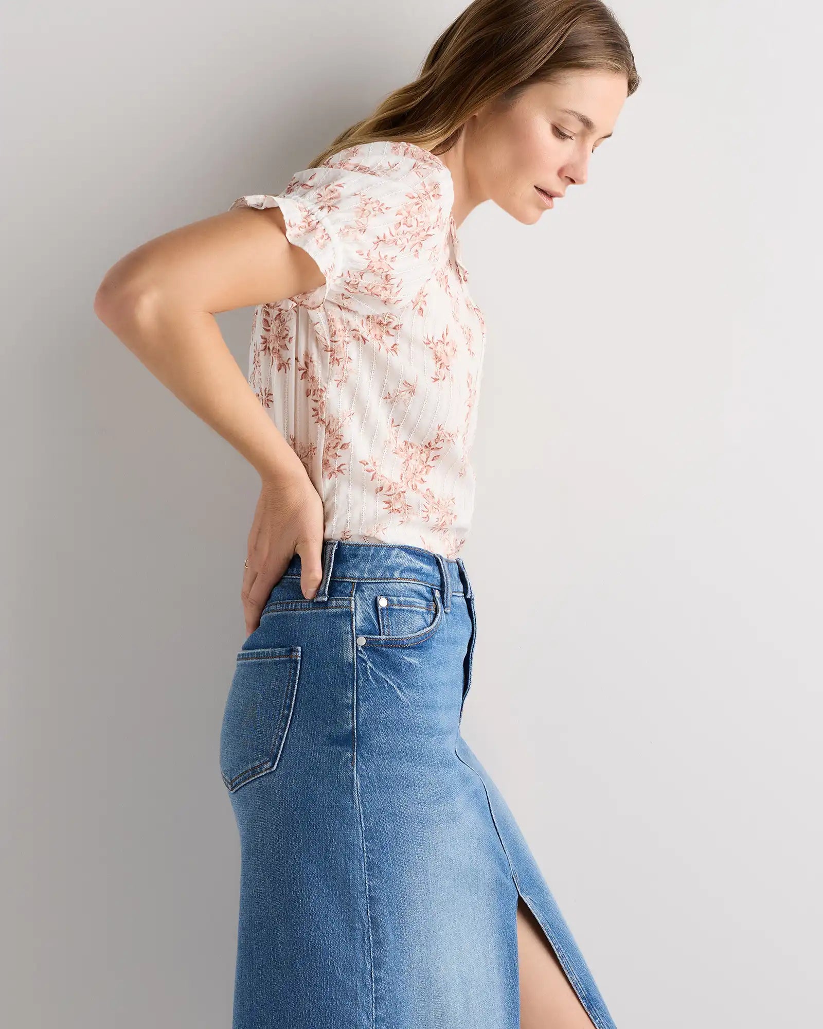 Embroidered Cotton Ruffle Collar Short Sleeve Blouse