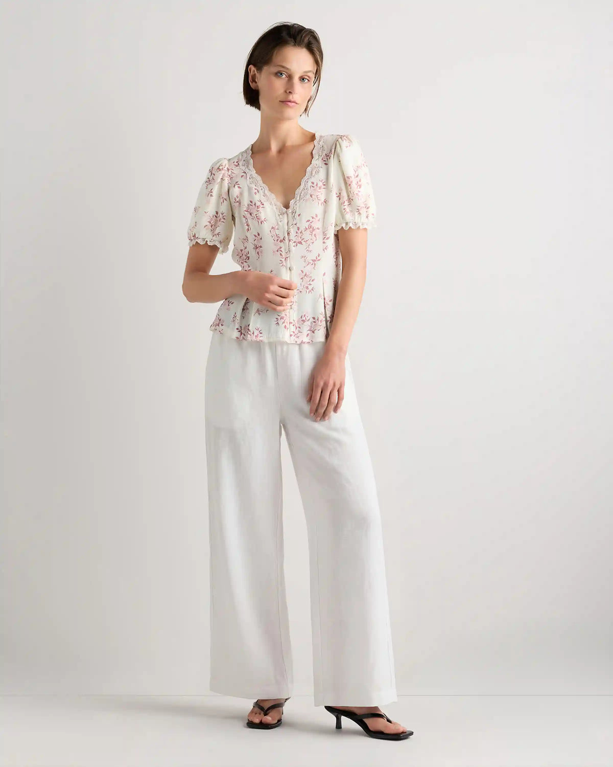 Lightweight Crepe Lace Puff Sleeve Blouse