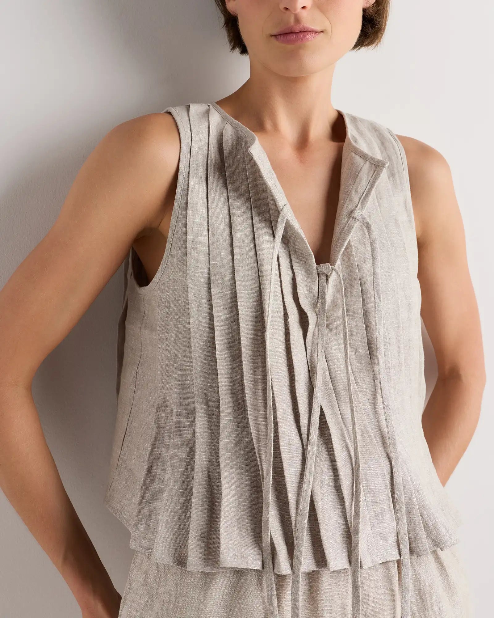 100% European Linen Pleated Tank