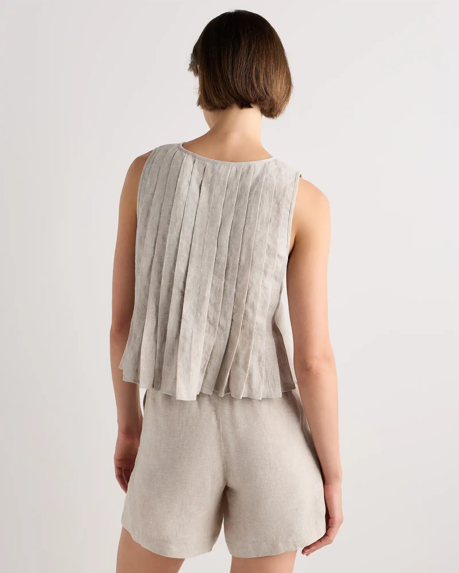 100% European Linen Pleated Tank