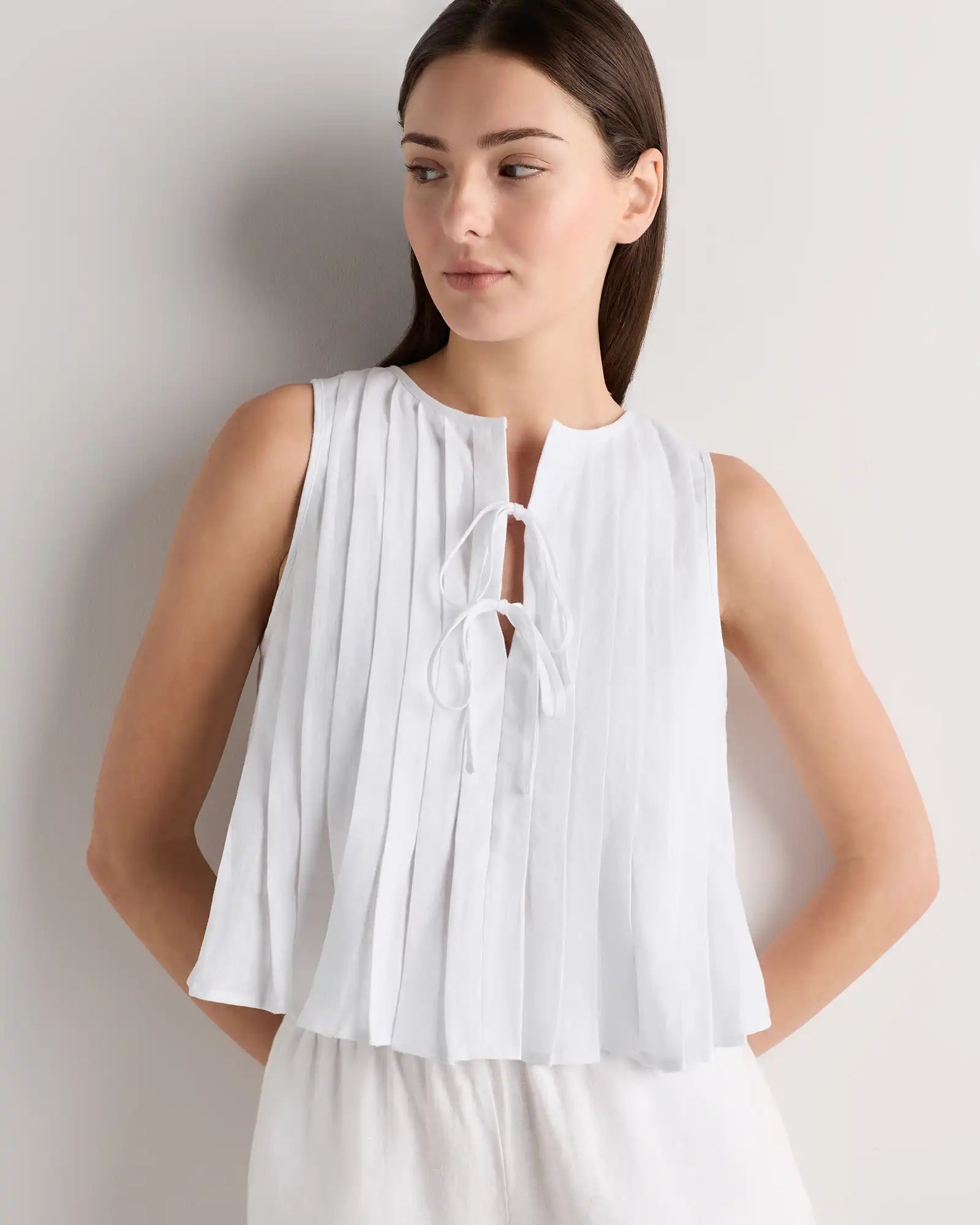 100% European Linen Pleated Tank