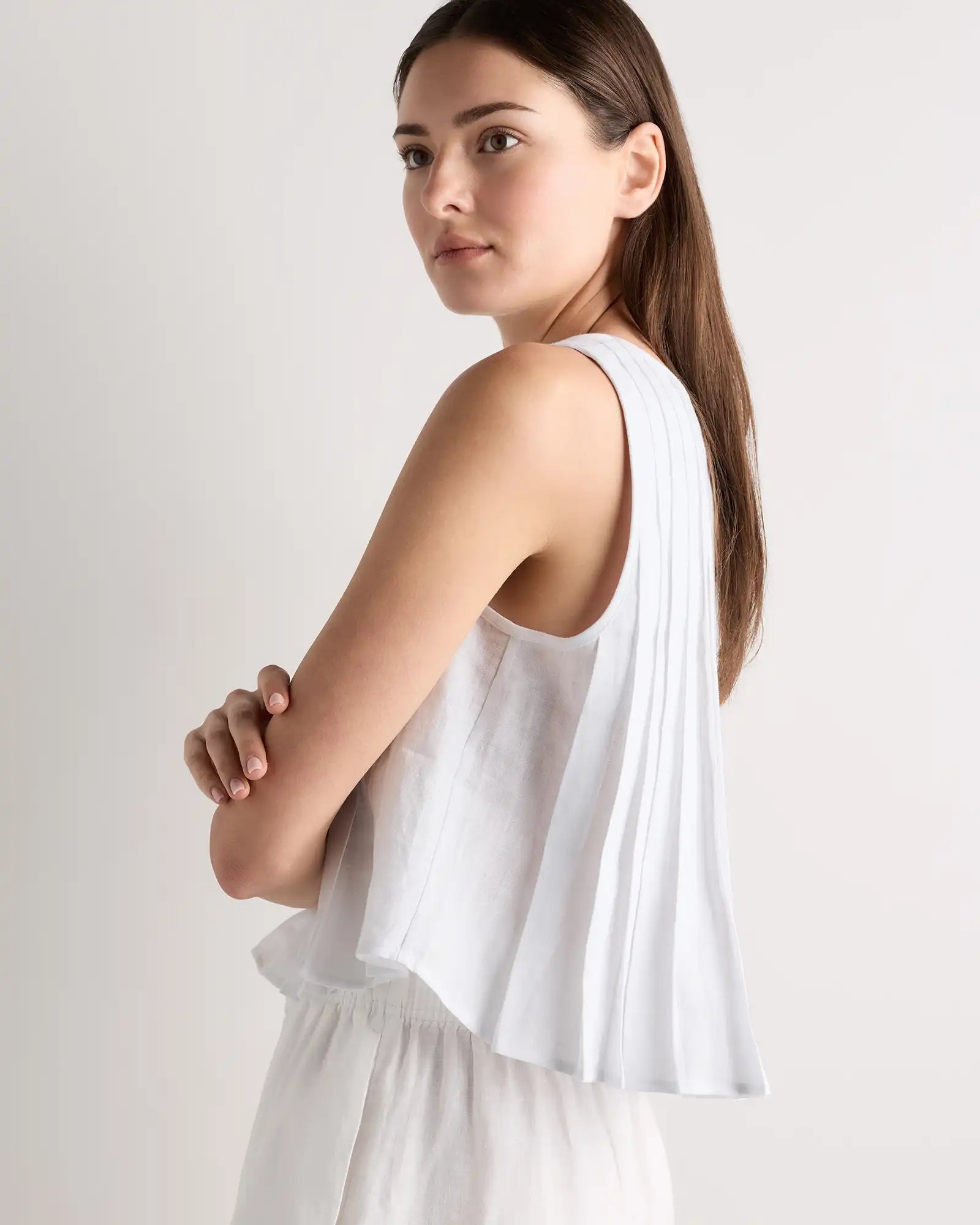 100% European Linen Pleated Tank