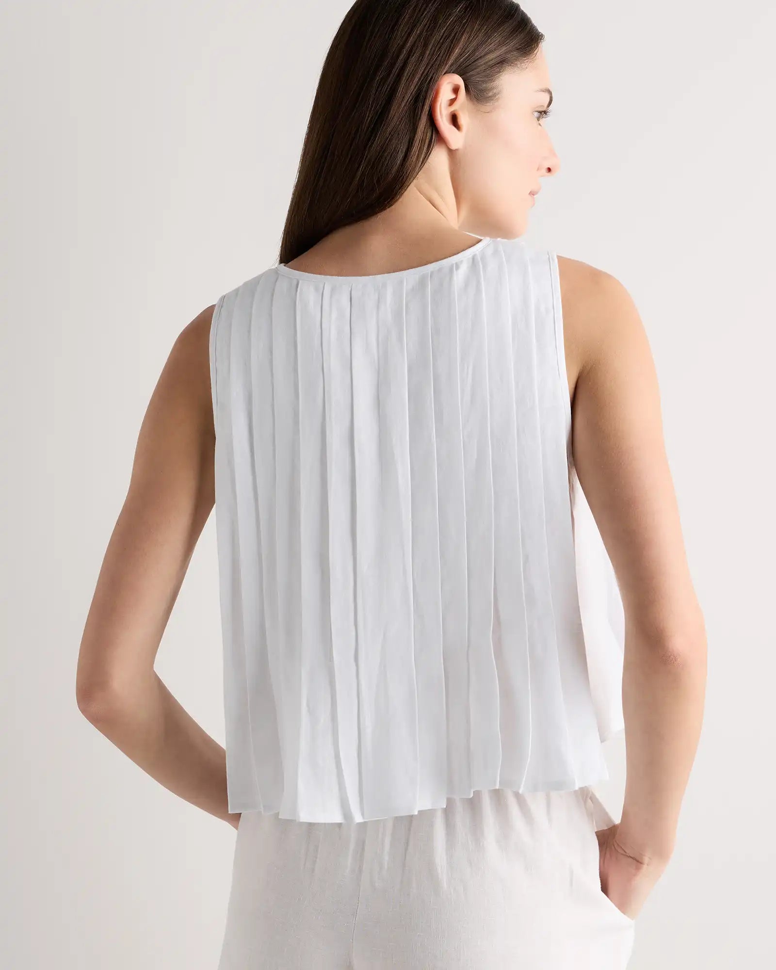 100% European Linen Pleated Tank