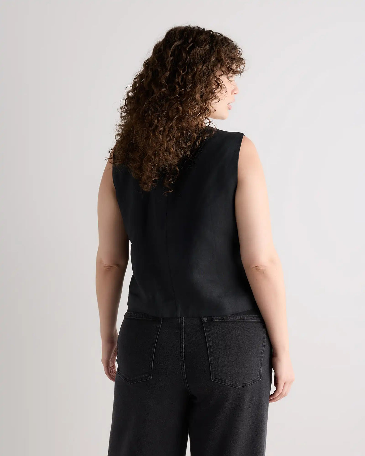 100% European Linen Vest