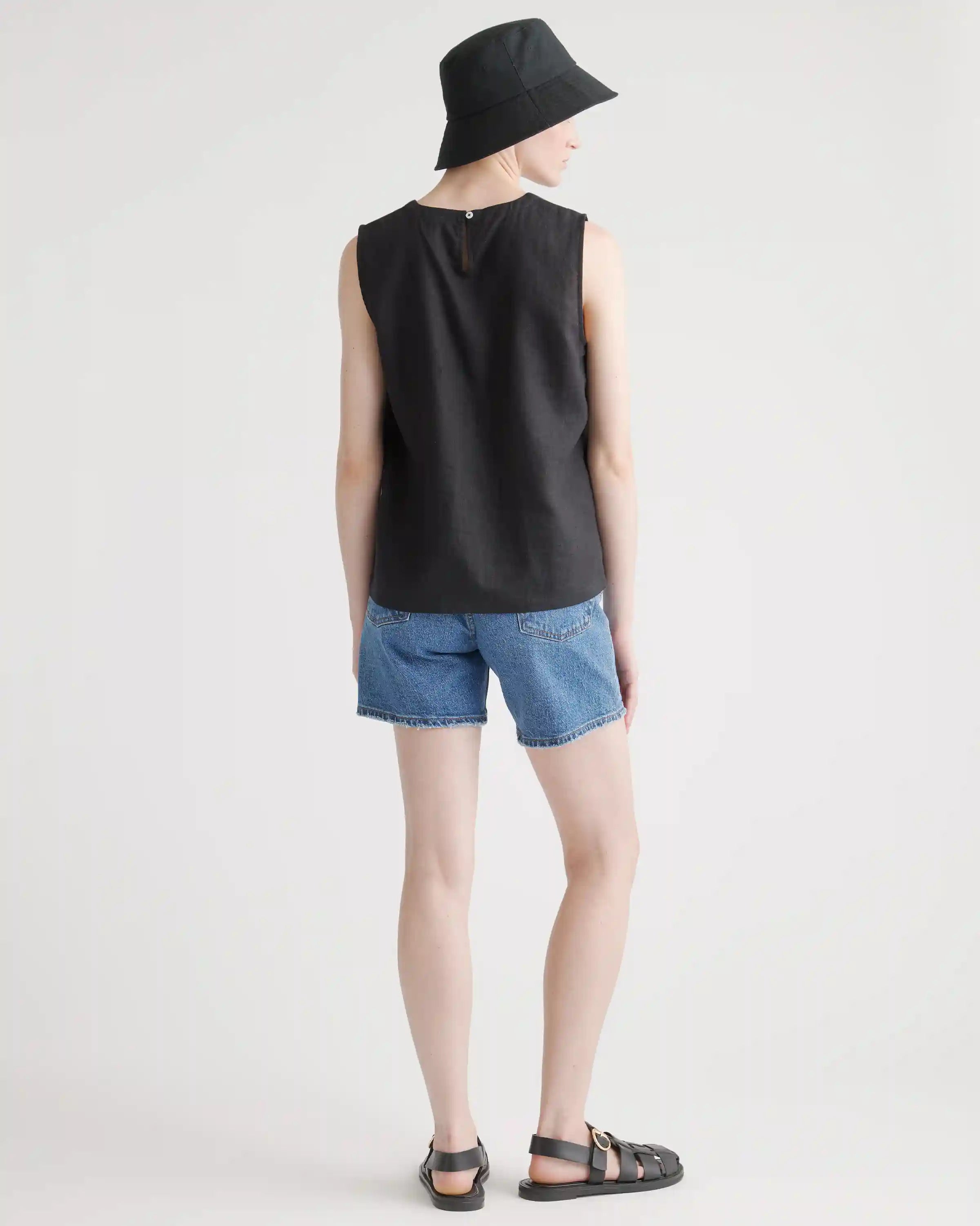 100% European Linen Tank