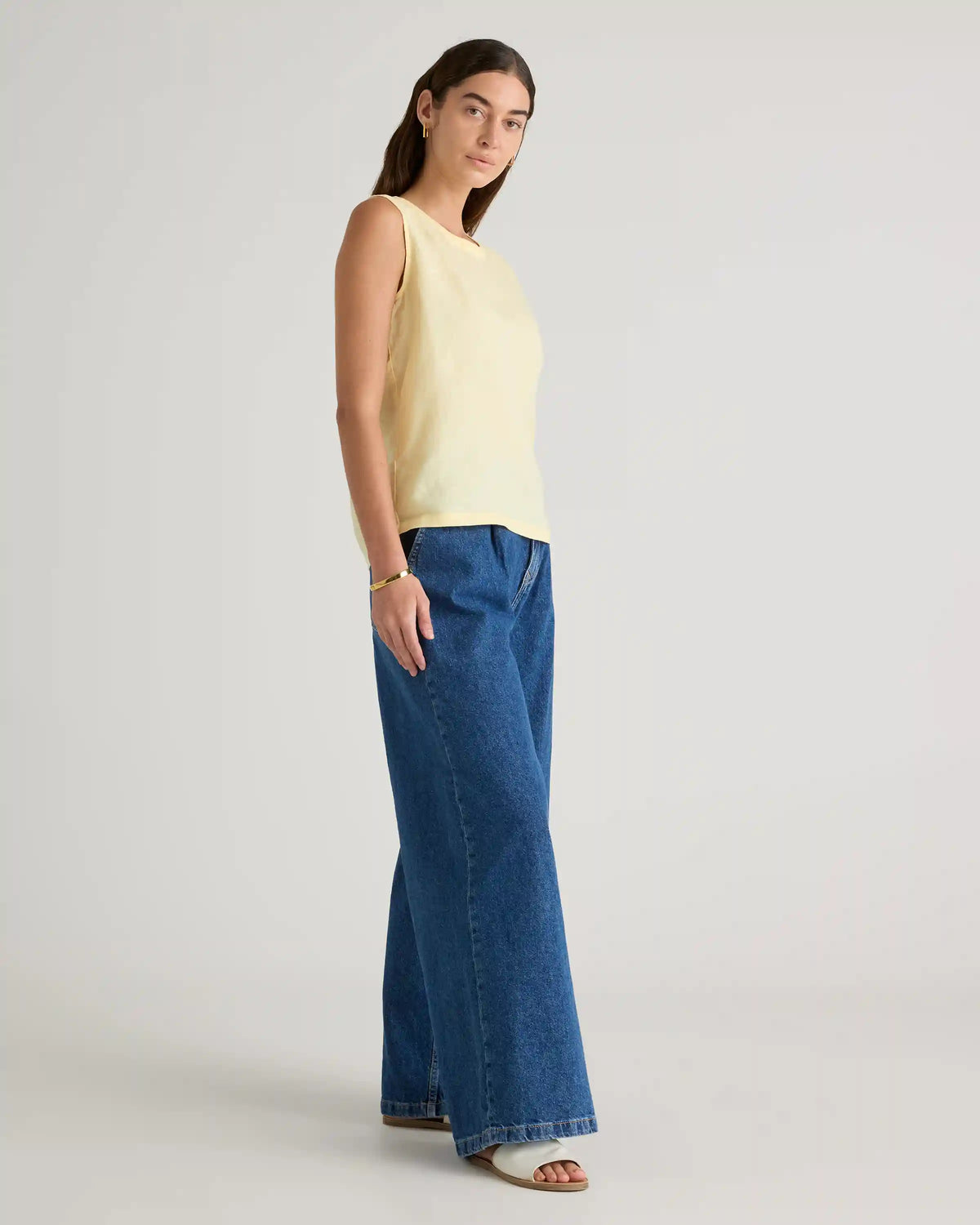 100% European Linen Tank