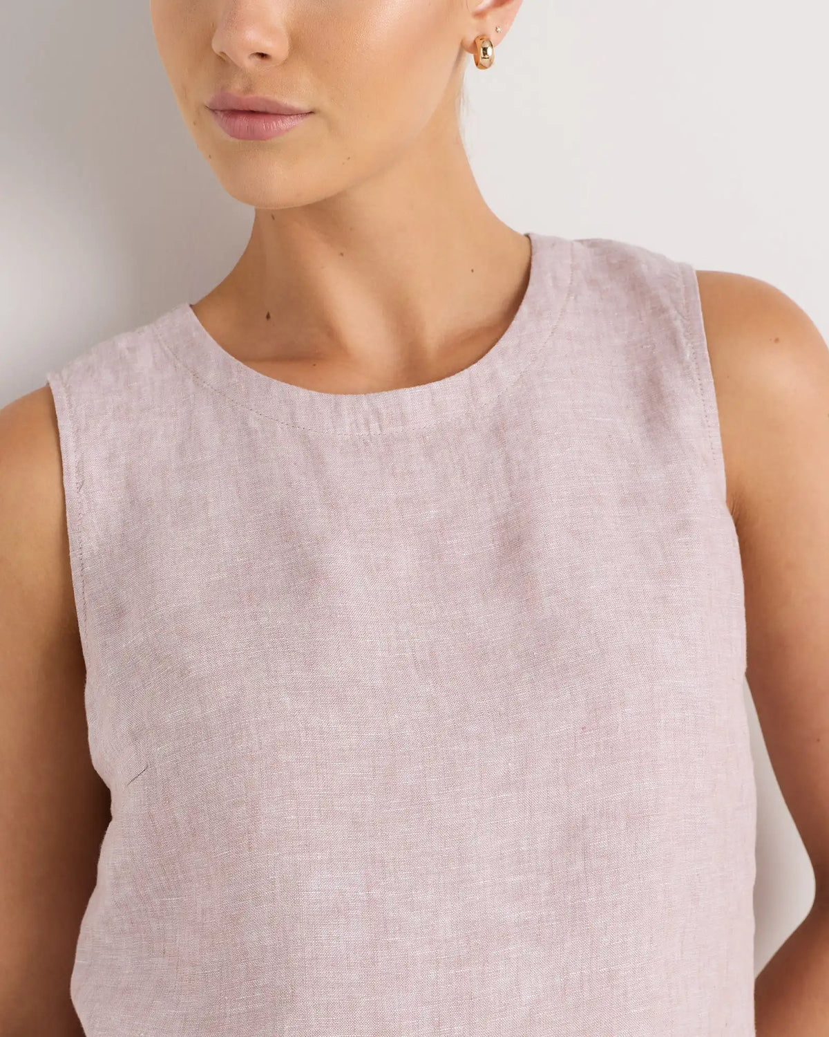 100% European Linen Tank