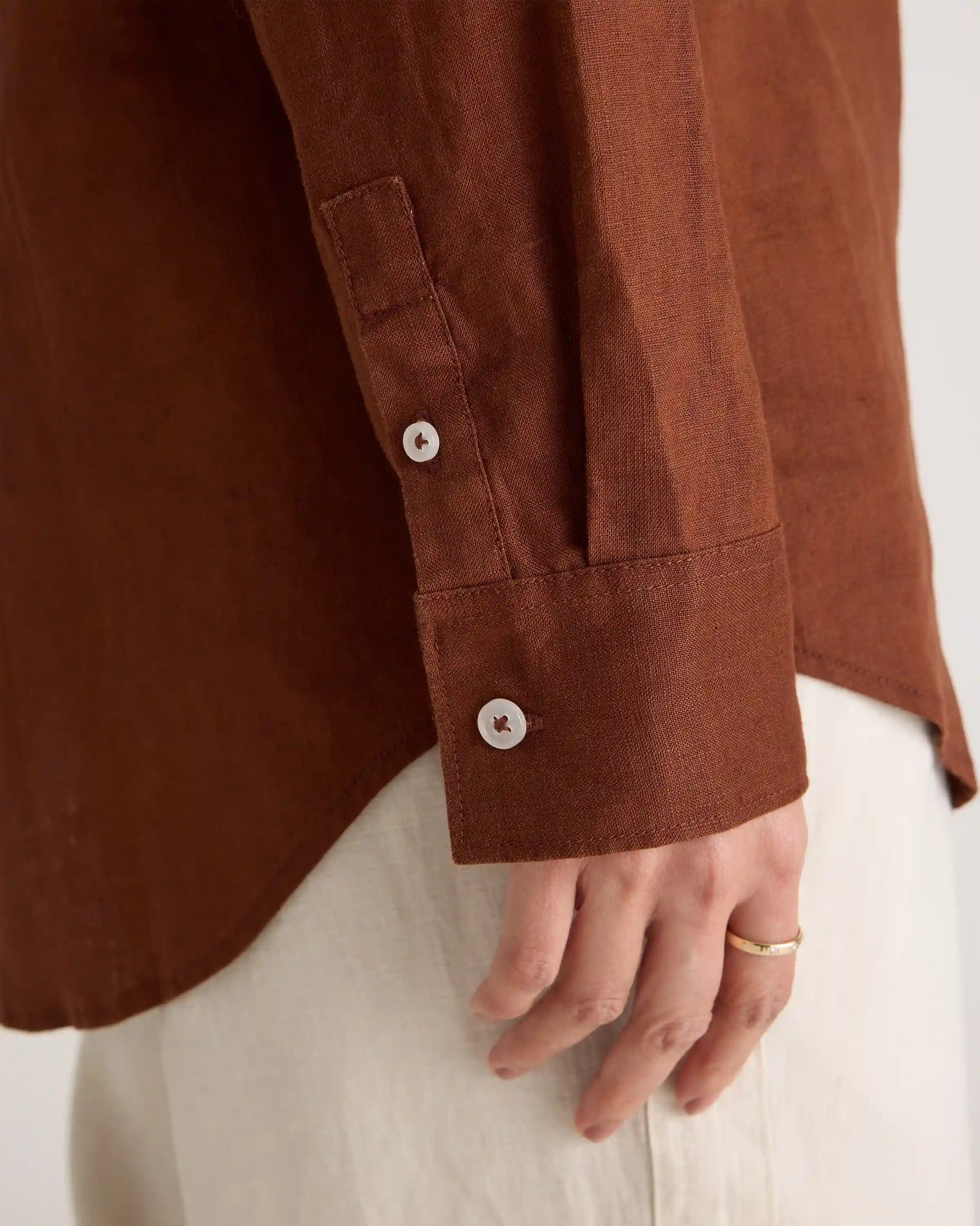100% European Linen Long Sleeve Shirt