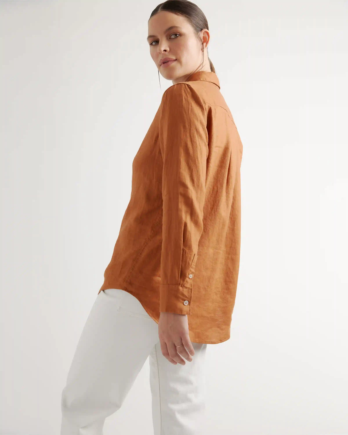 100% European Linen Long Sleeve Shirt