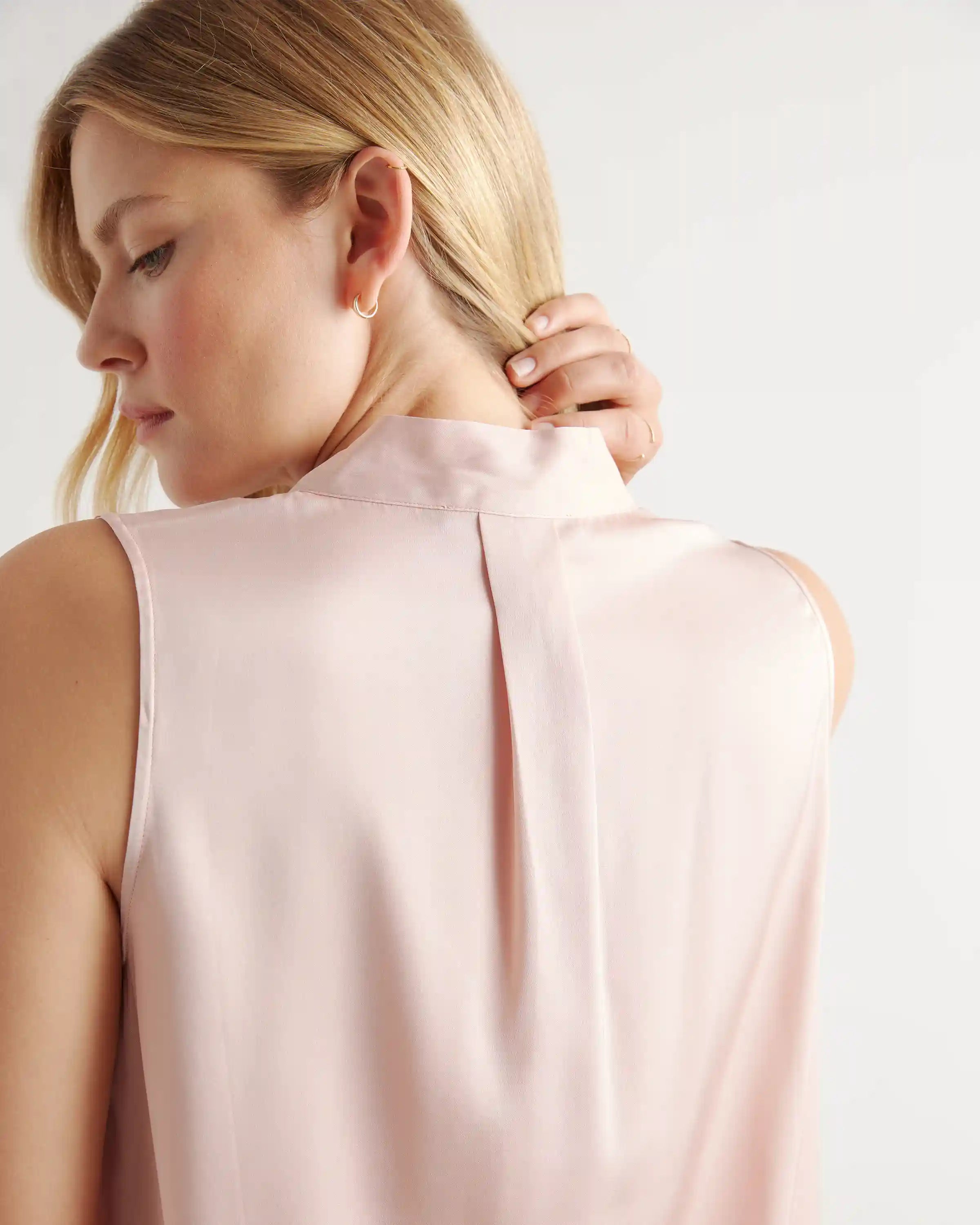 Washable Stretch Silk Sleeveless Blouse