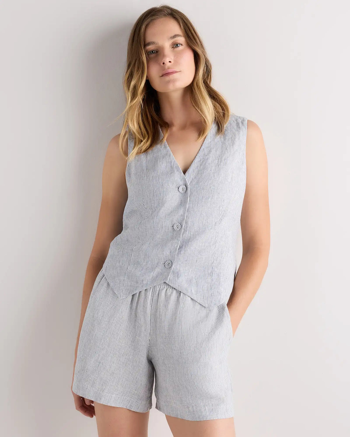 100% European Linen Vest