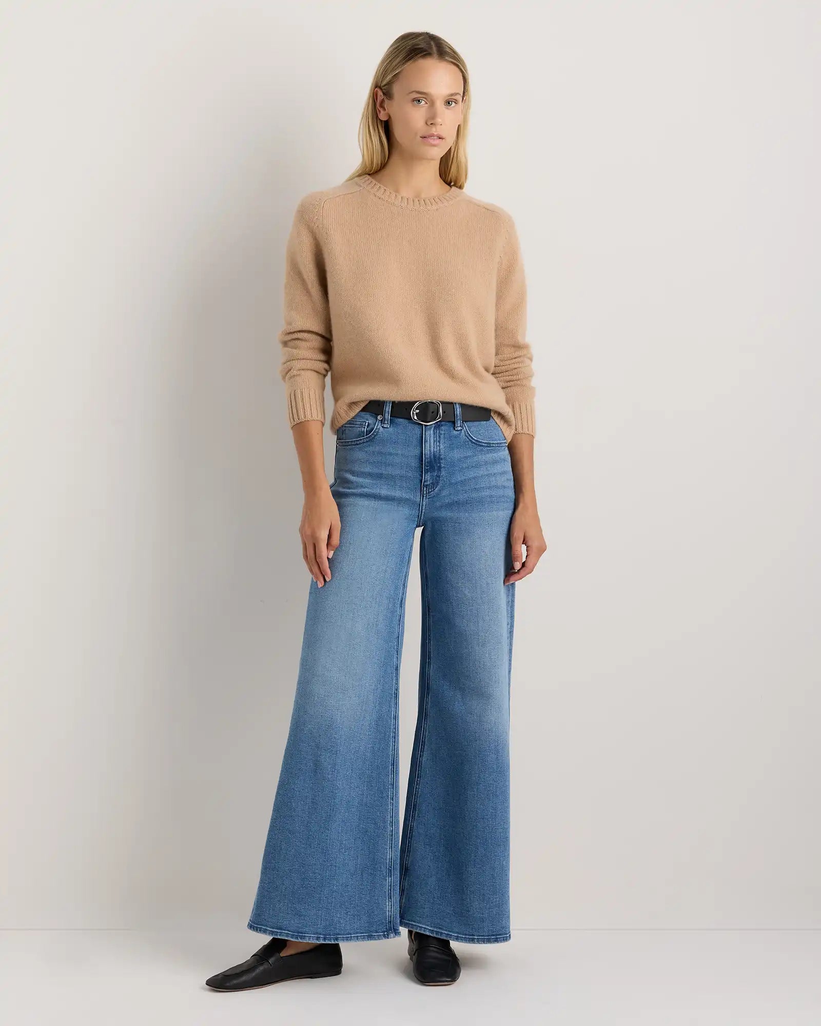 Zoe Sculptural European Leather Belt