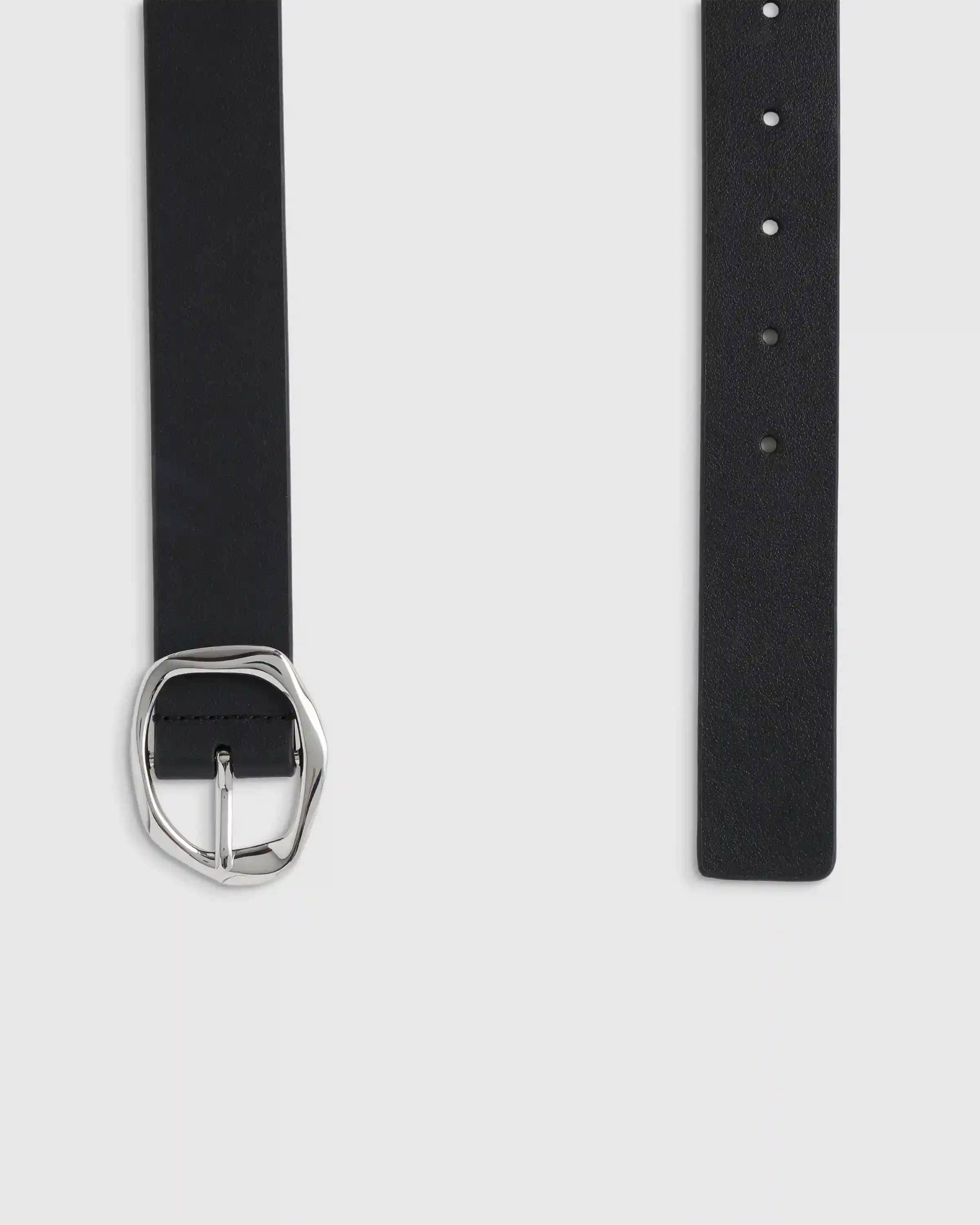 Zoe Sculptural European Leather Belt