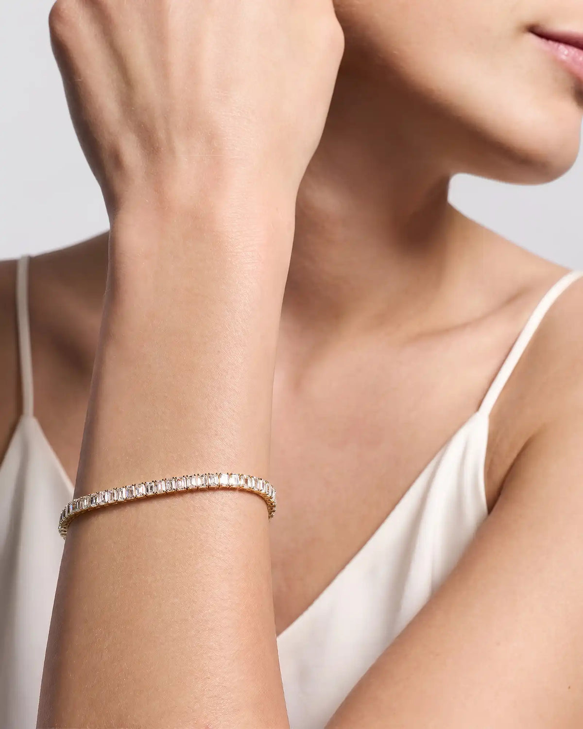 14K Gold Lab Grown Diamond North-South Emerald Tennis Bracelet - 10ctw