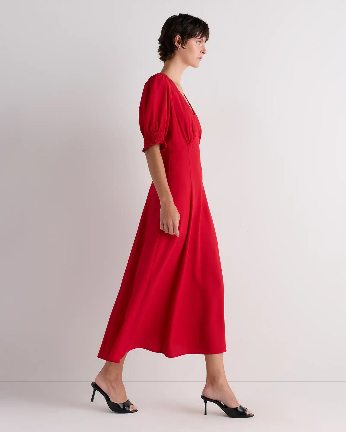 Matte Crepe Puff Sleeve Midi Dress