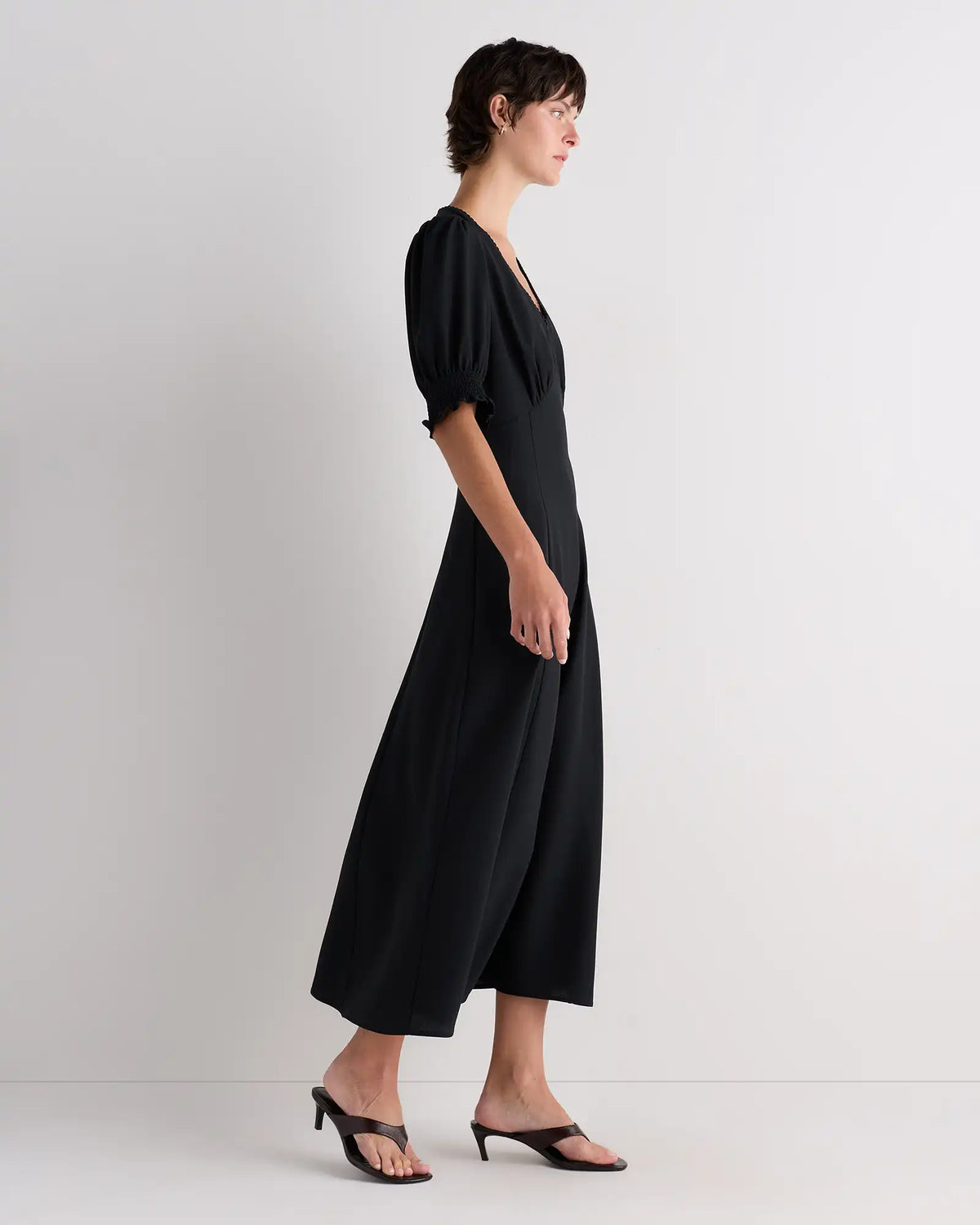 Matte Crepe Puff Sleeve Midi Dress