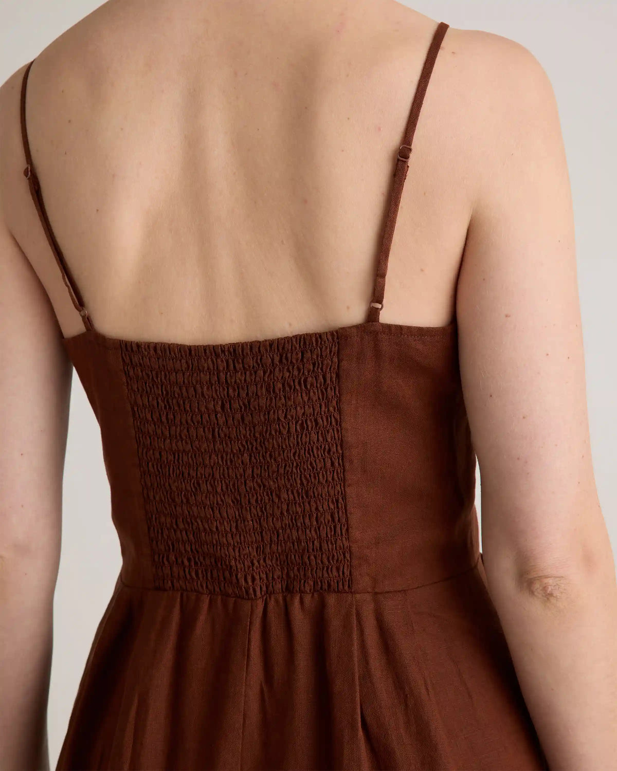 100% European Linen Scoop Neck Midi Dress