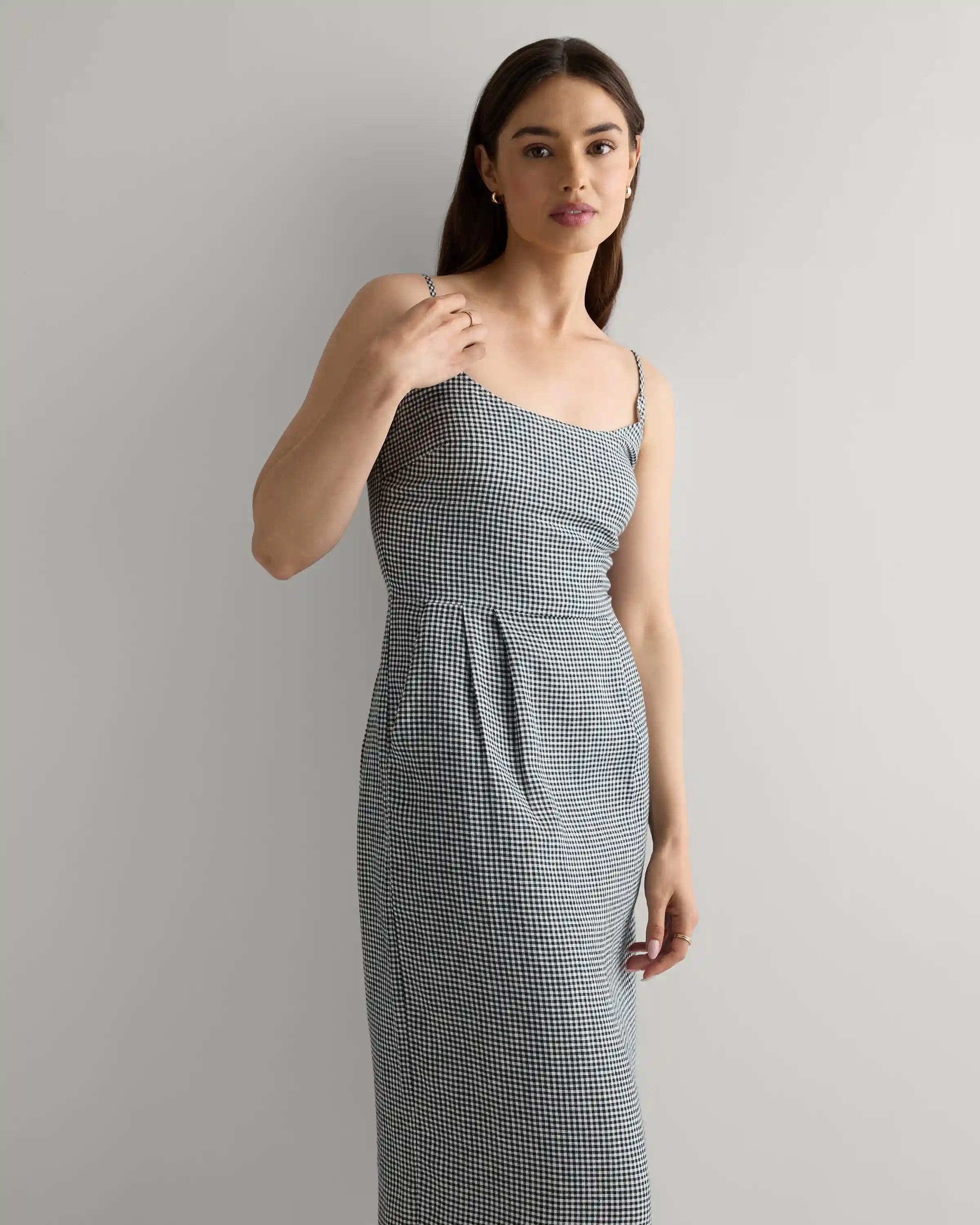 100% European Linen Scoop Neck Midi Dress