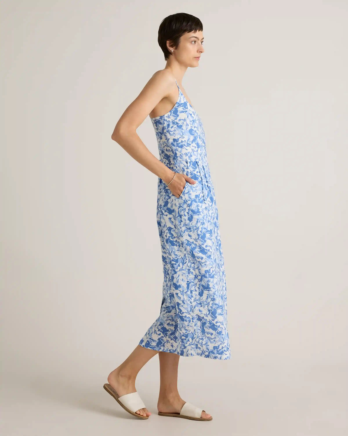 100% European Linen Scoop Neck Midi Dress