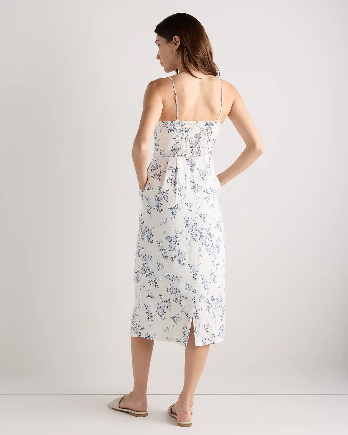 100% European Linen Scoop Neck Midi Dress