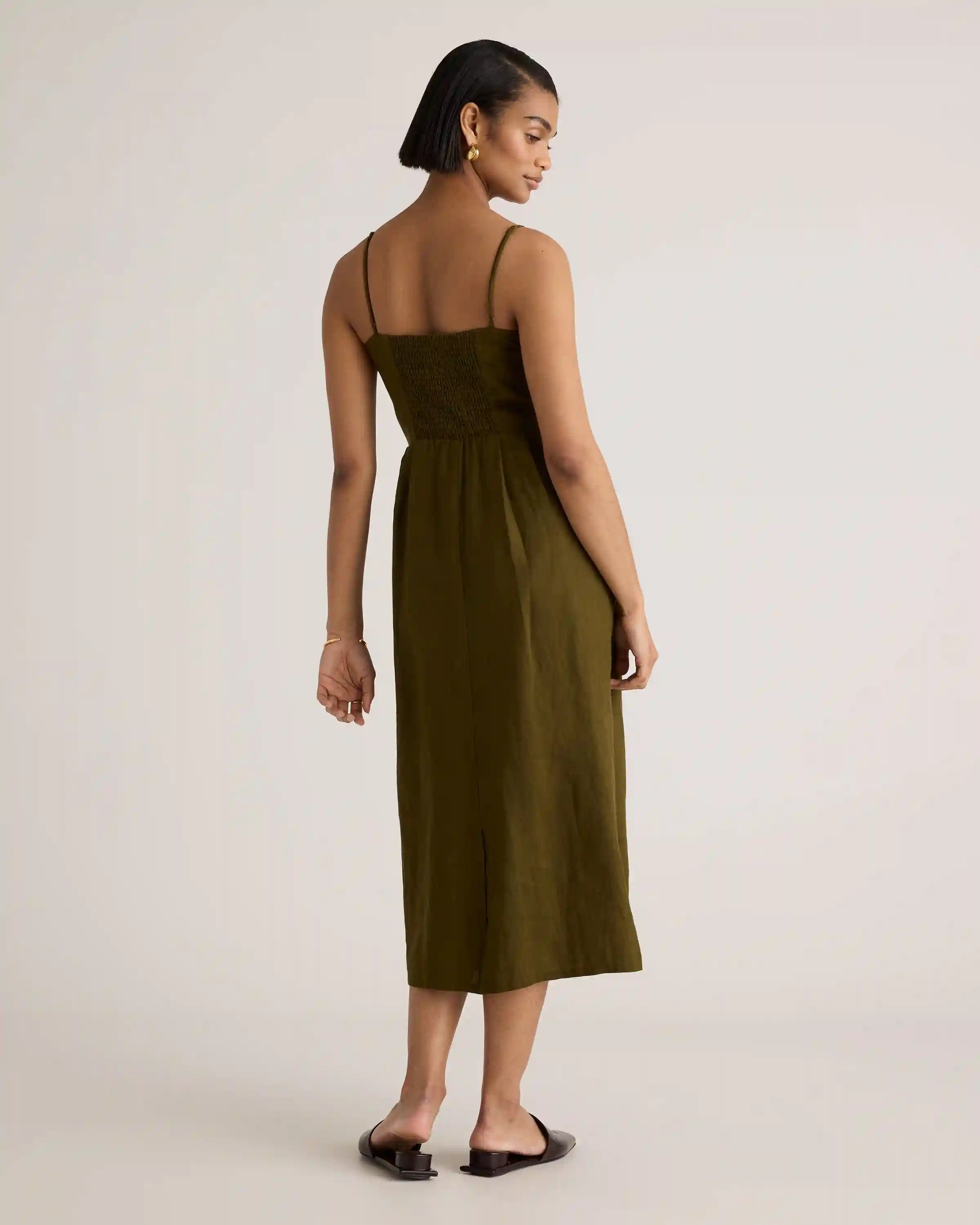 100% European Linen Scoop Neck Midi Dress