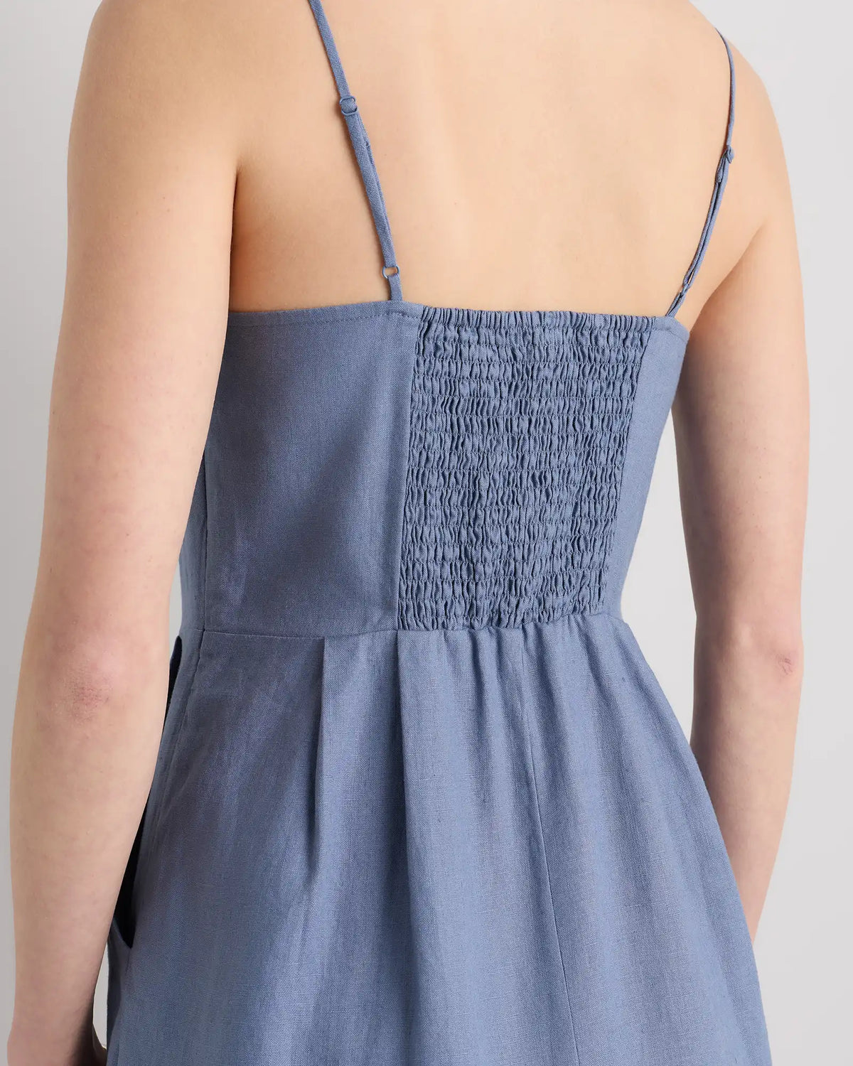 100% European Linen Scoop Neck Midi Dress