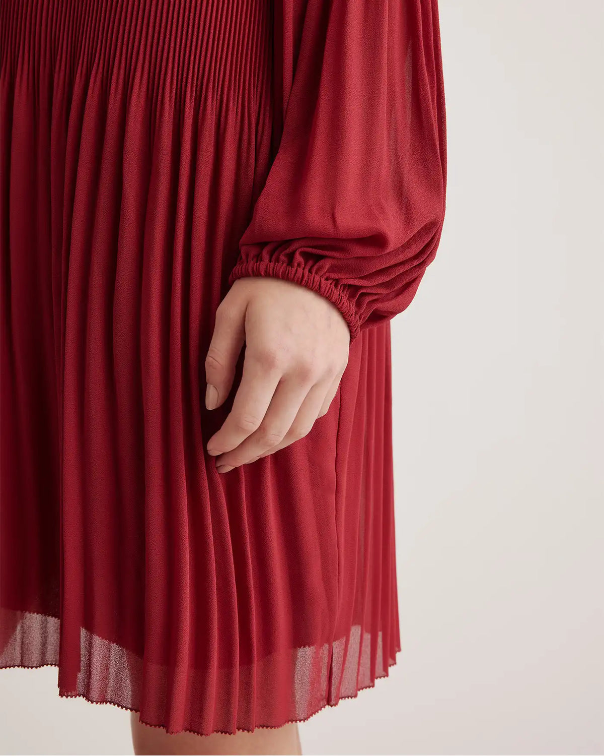 Chiffon Pleated Long Sleeve Mini Dress