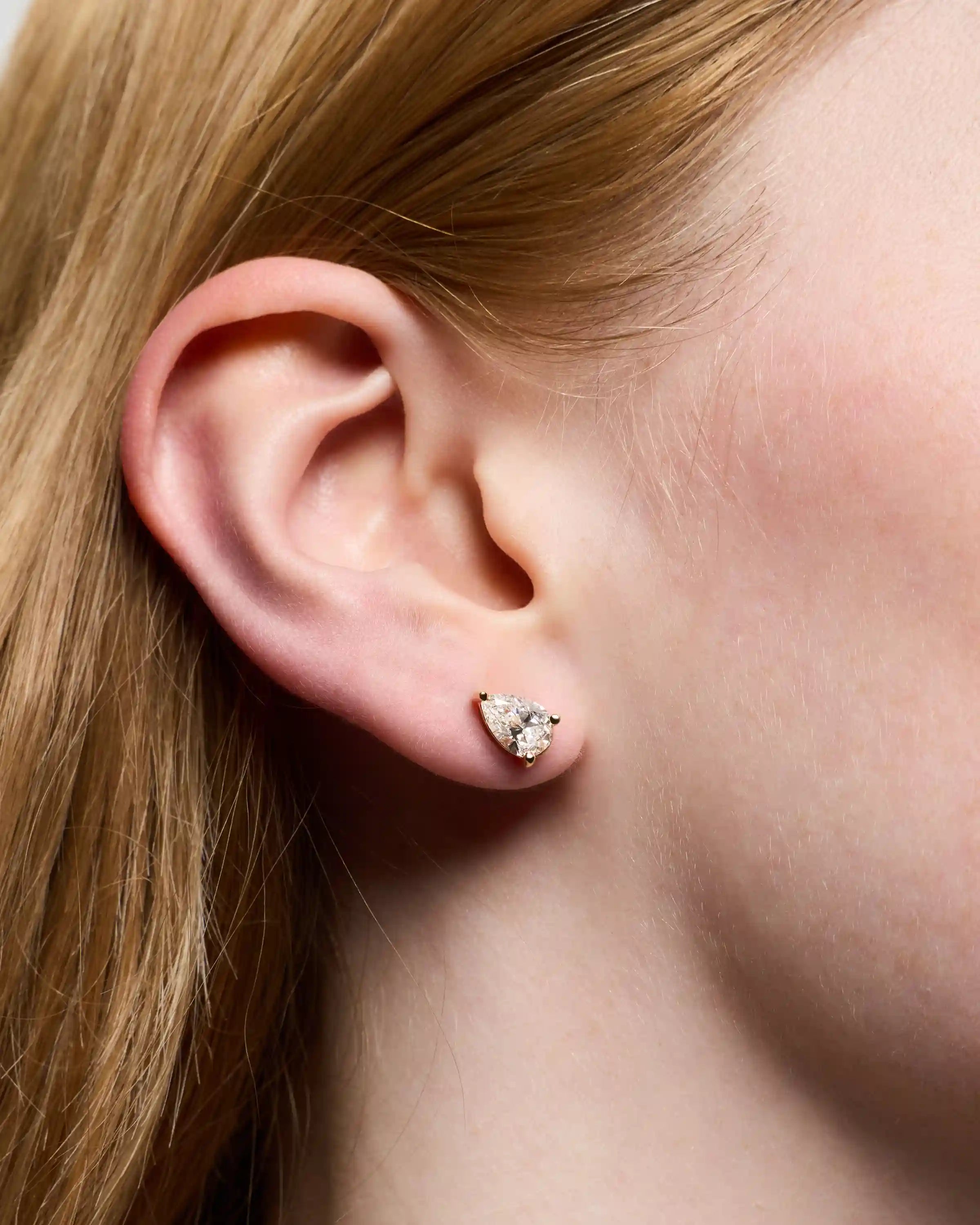 14k Gold Lab Grown Diamond Pear Solitaire Studs - 2ctw