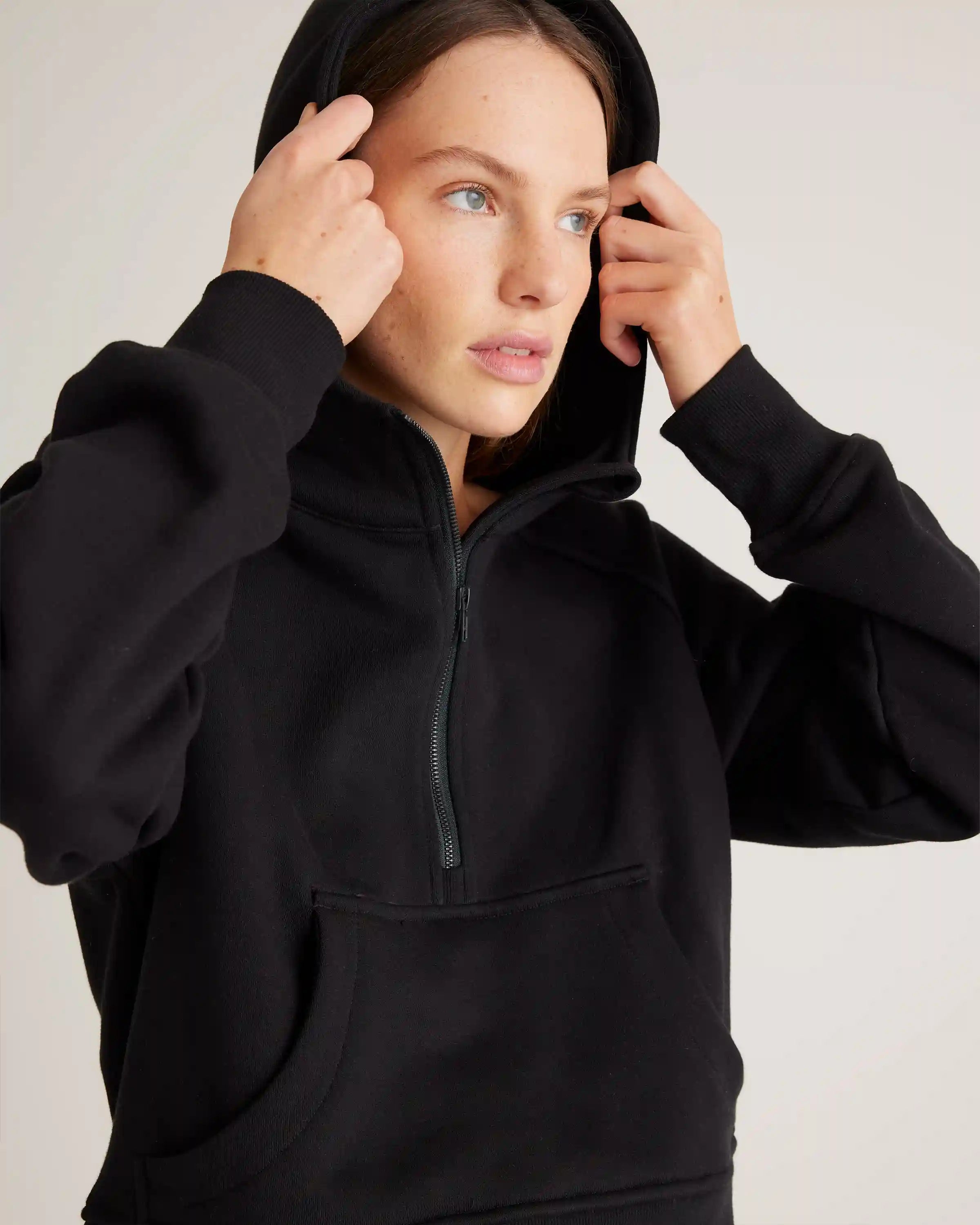 Organic Heavyweight Fleece Cropped Half Zip Hoodie
