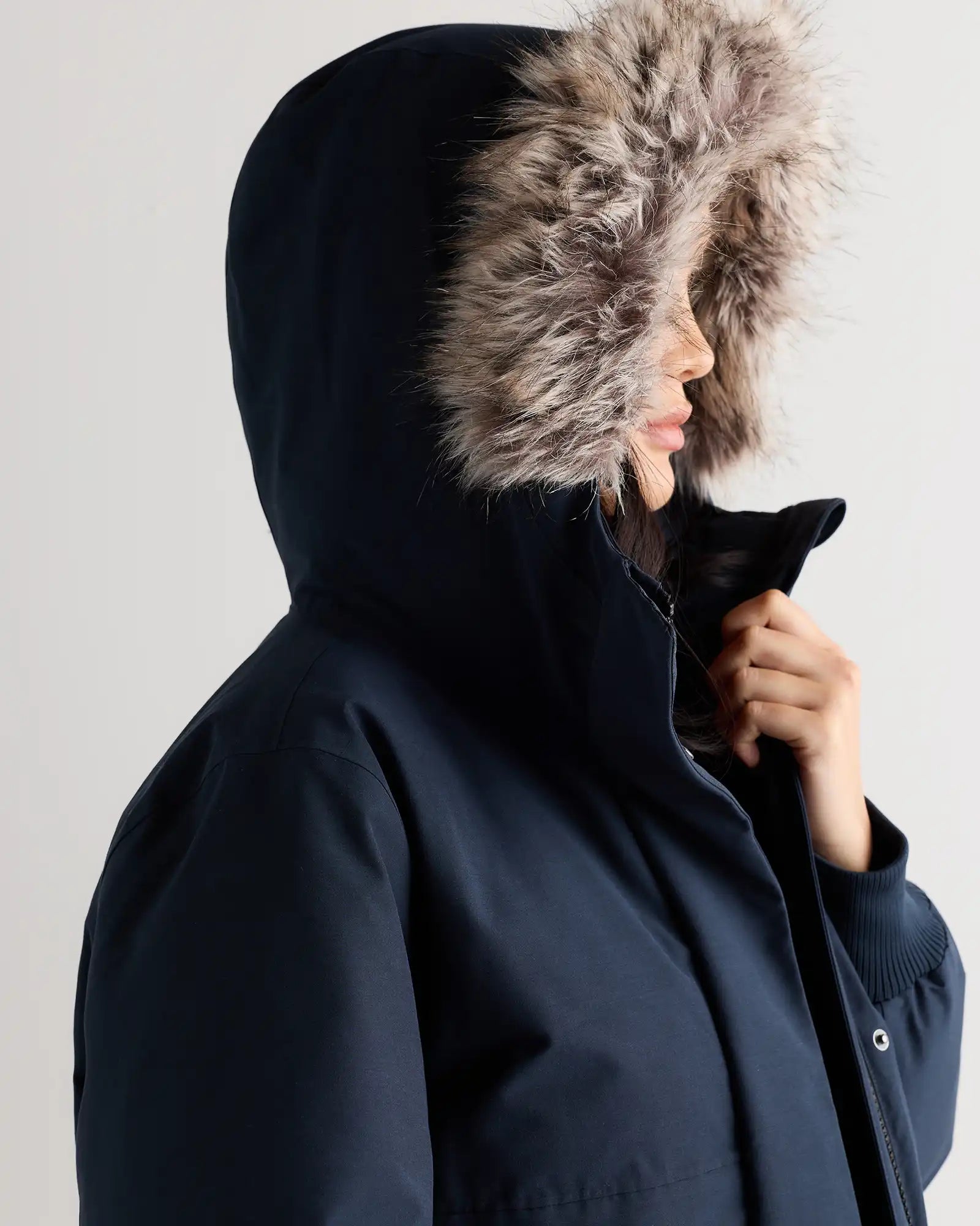 Responsible Down Hooded Short Parka