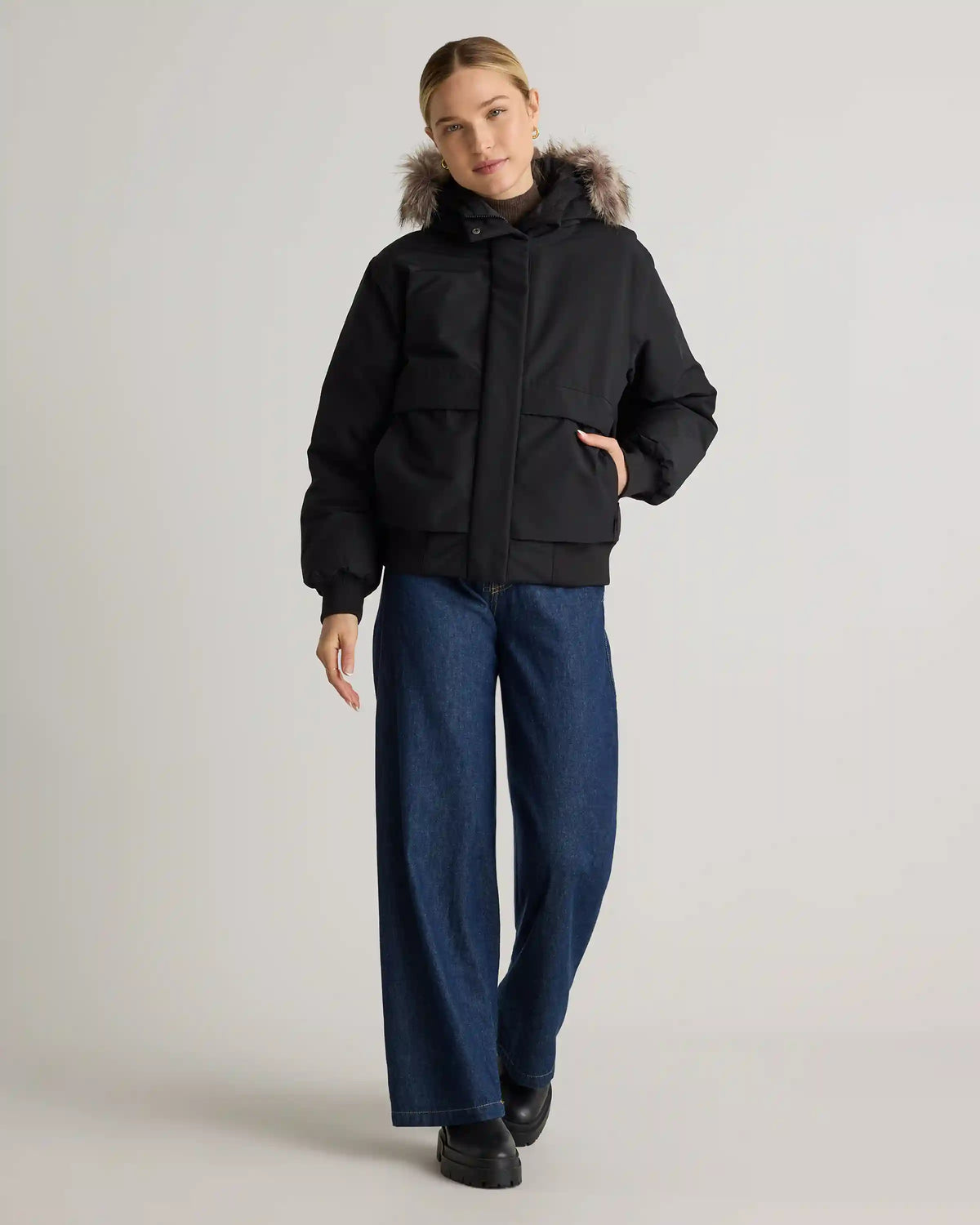 Responsible Down Hooded Short Parka
