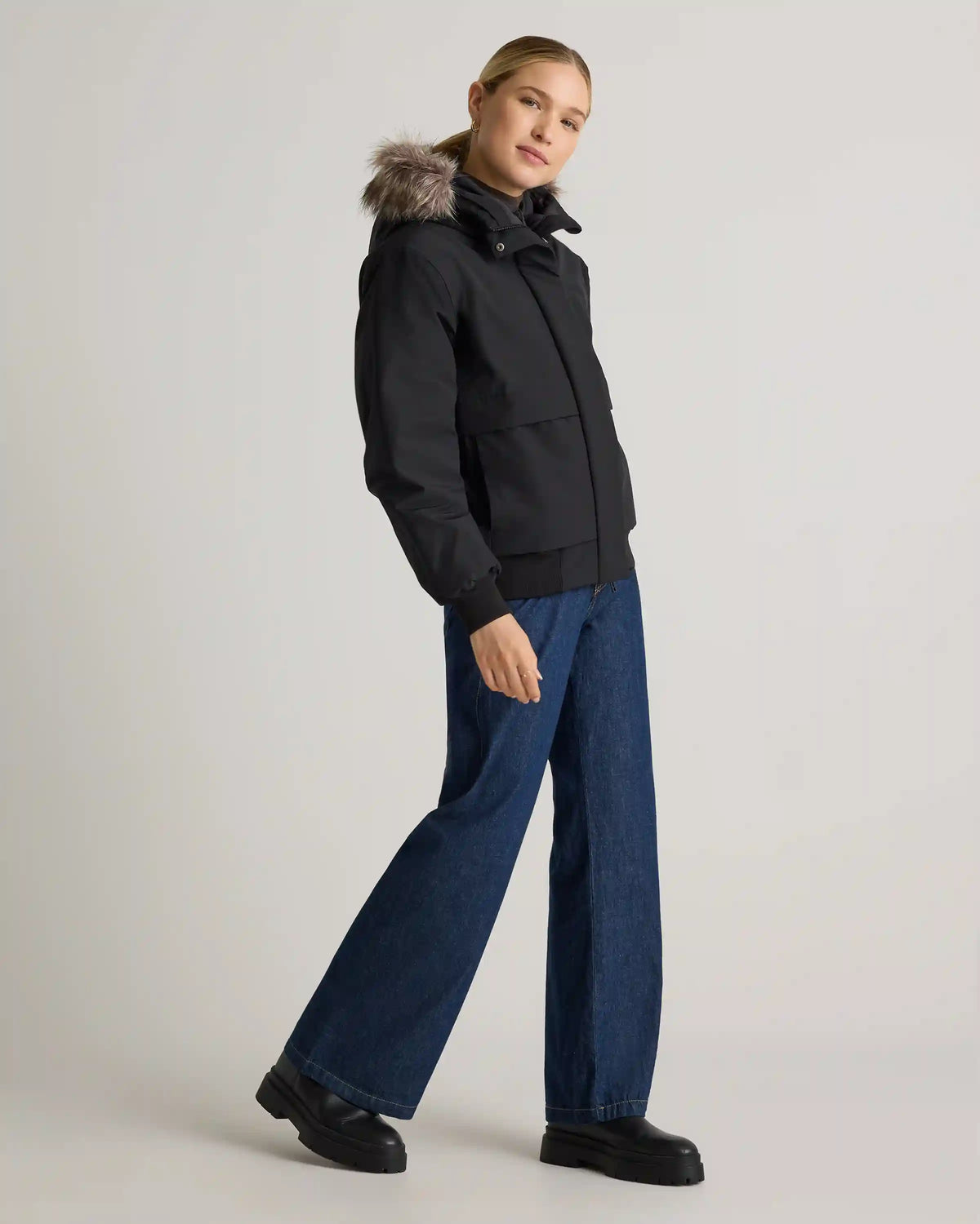 Responsible Down Hooded Short Parka