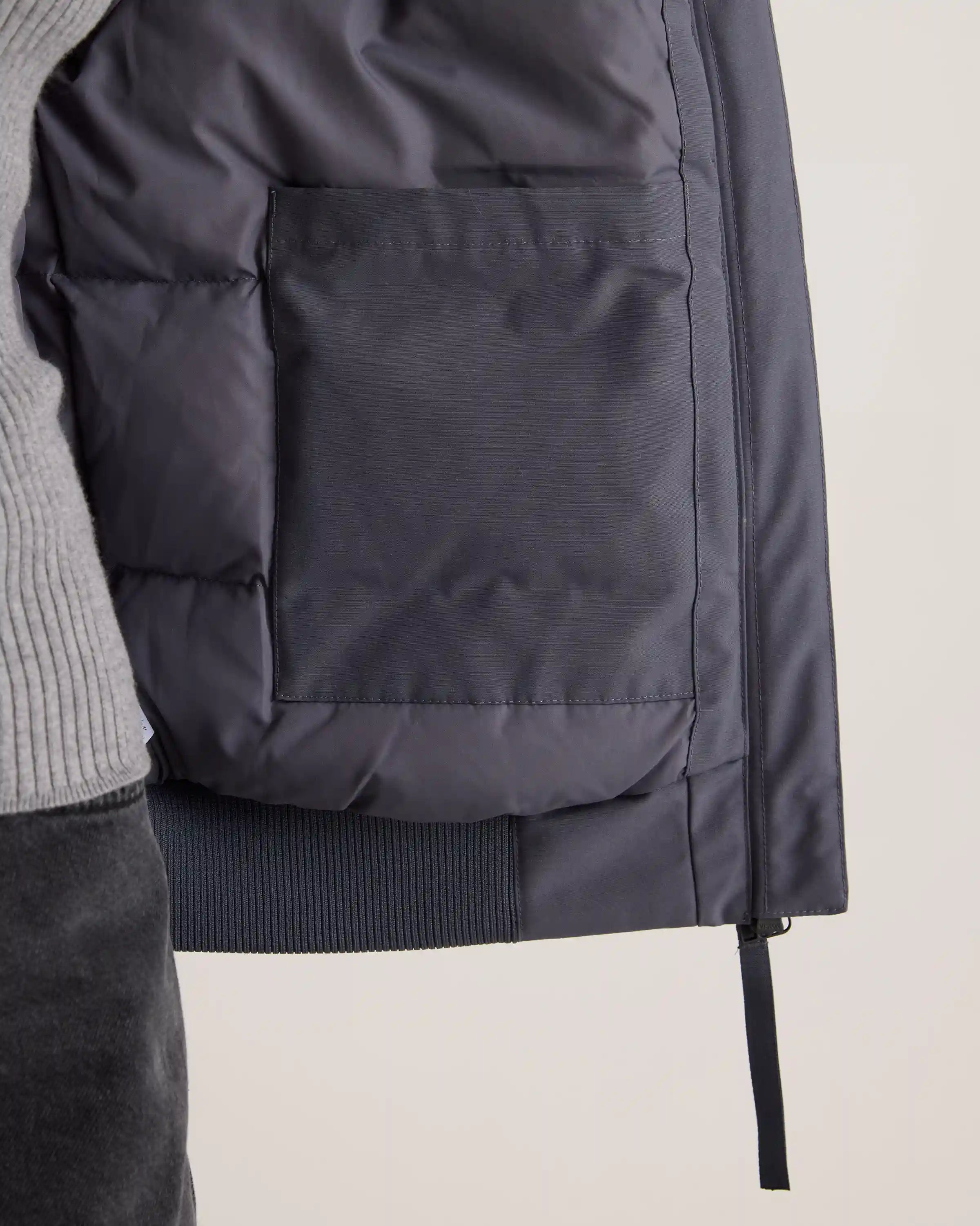 Responsible Down Hooded Short Parka
