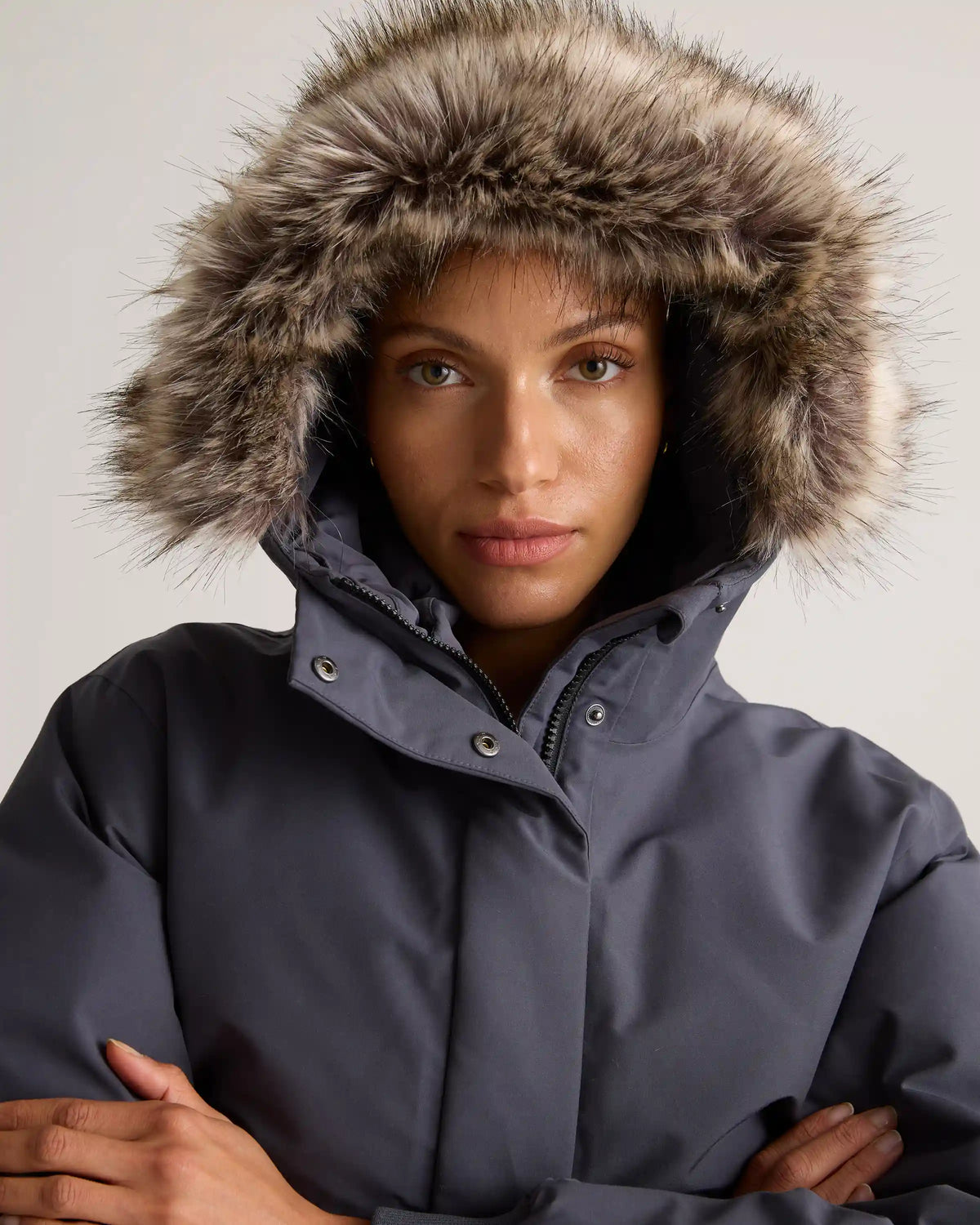 Responsible Down Hooded Short Parka