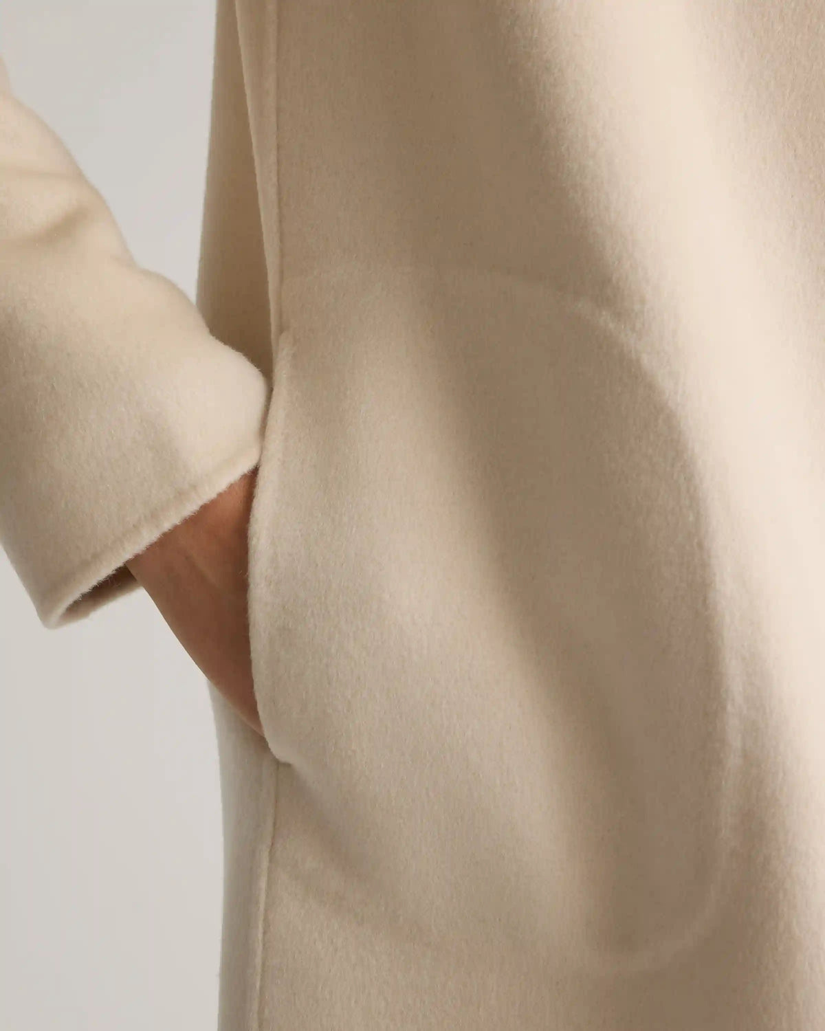 100% Mongolian Cashmere Double-Faced Open Blazer