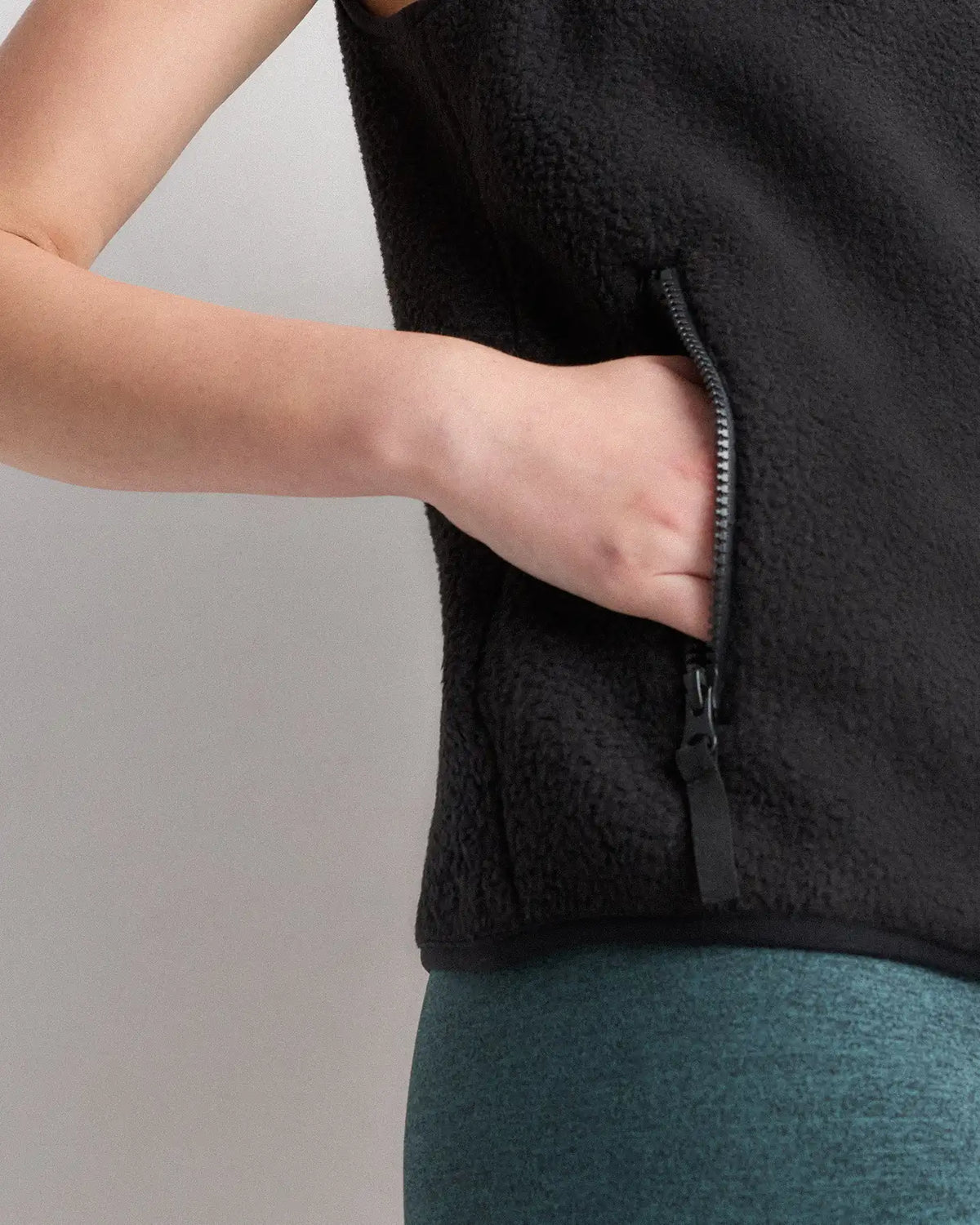 Sherpa Full-Zip Vest