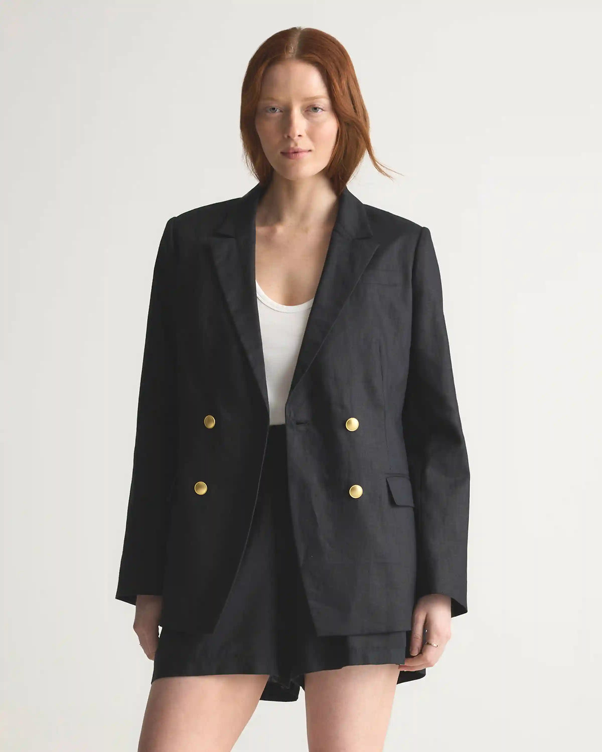 100% European Linen Relaxed Double-Breasted Blazer