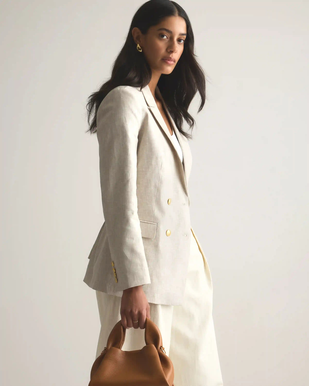100% European Linen Relaxed Double-Breasted Blazer