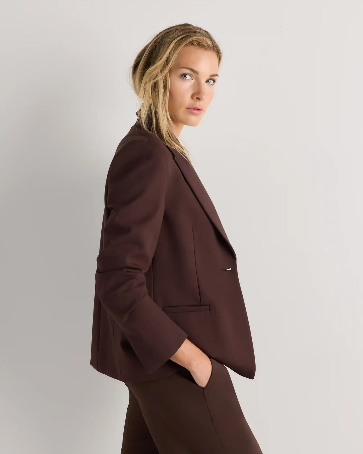 Ultra-Stretch Ponte Single-Breasted Blazer