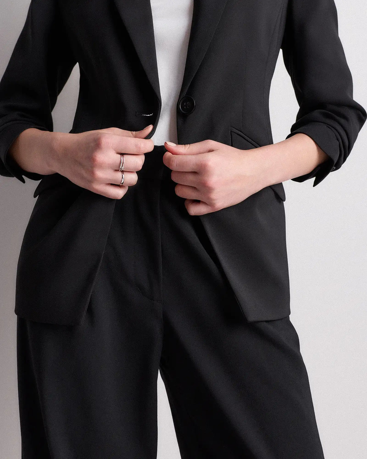 Stretch Crepe Cinched Waist Blazer