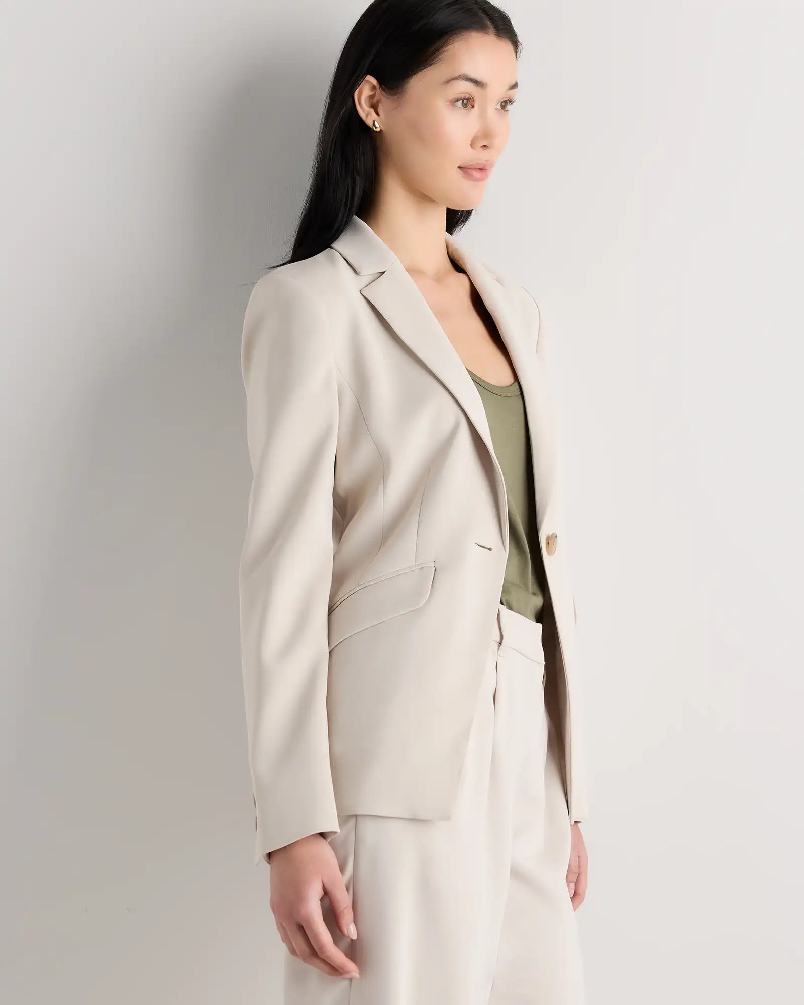 Stretch Crepe Cinched Waist Blazer