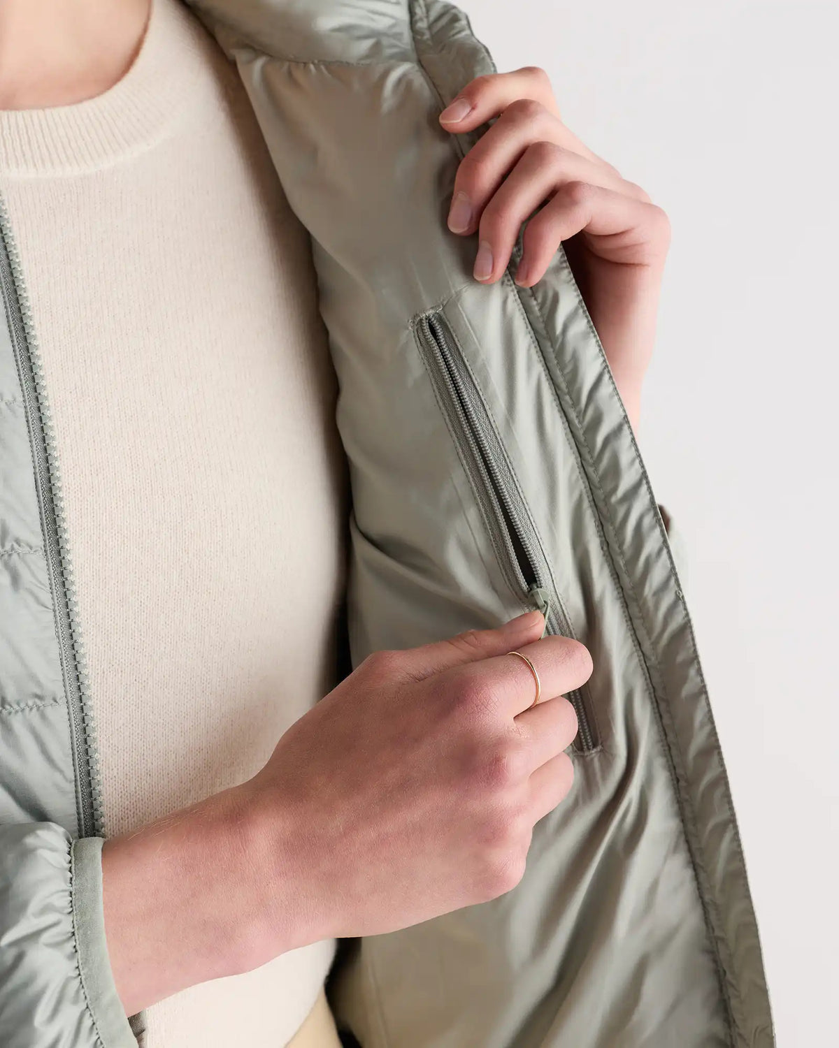 Lightweight Down Packable Puffer Jacket