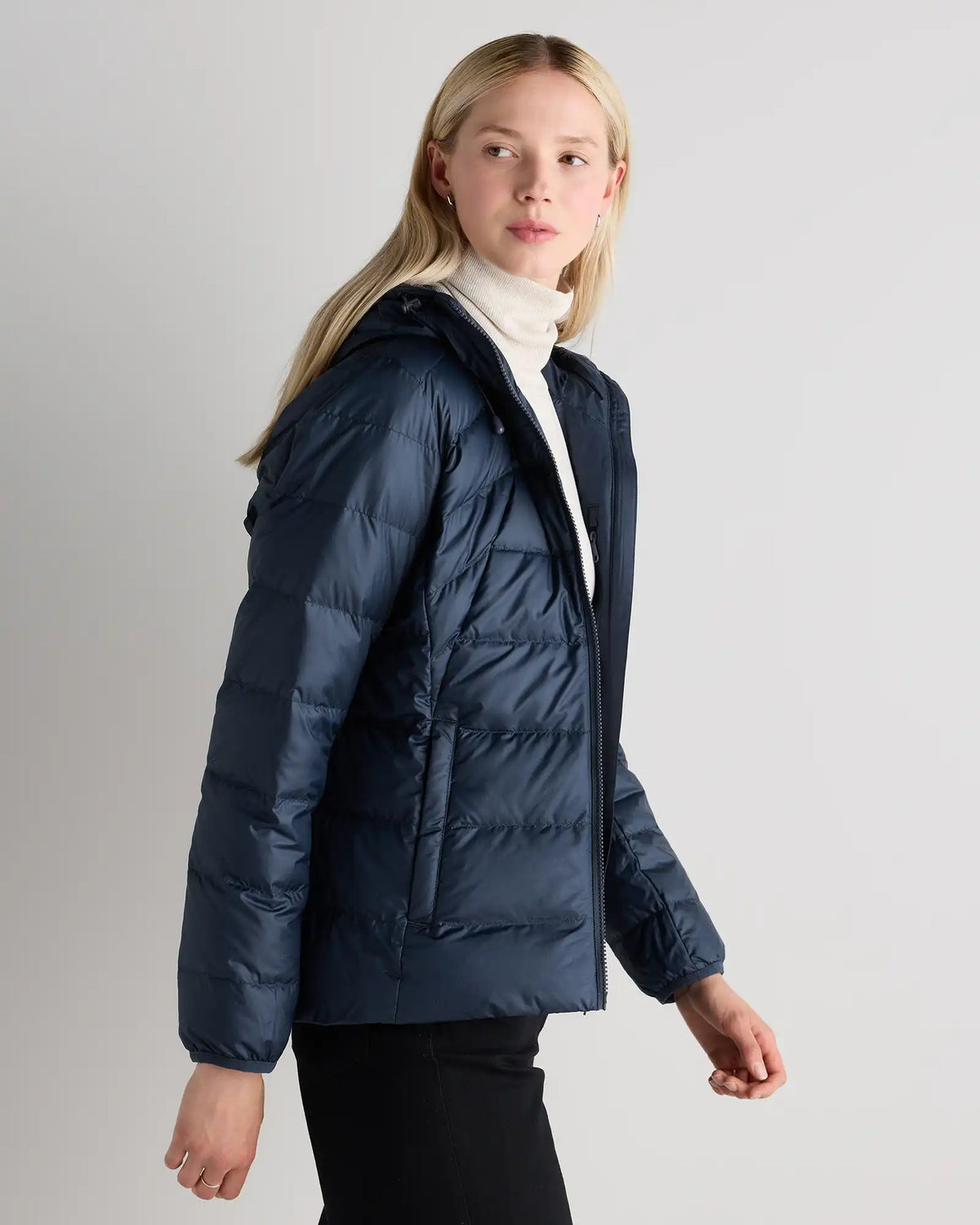 Lightweight Down Packable Puffer Hooded Jacket
