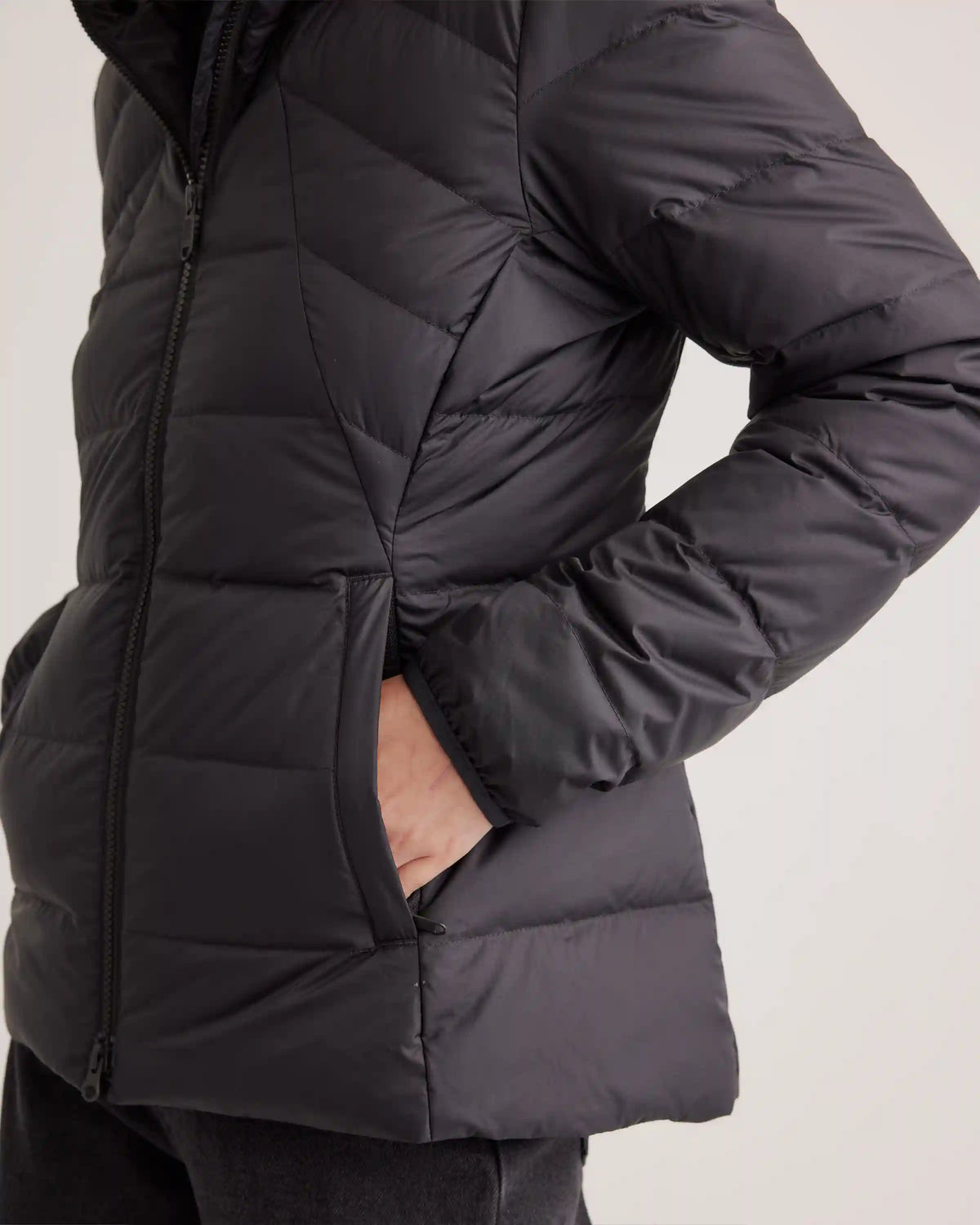 Lightweight Down Packable Puffer Hooded Jacket