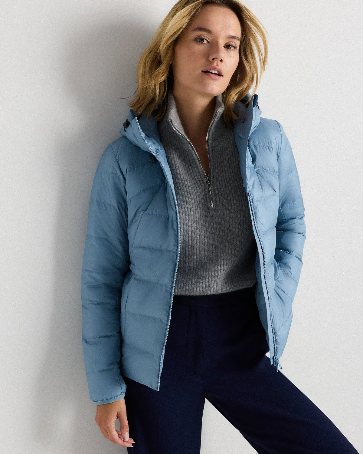 Lightweight Down Packable Puffer Hooded Jacket