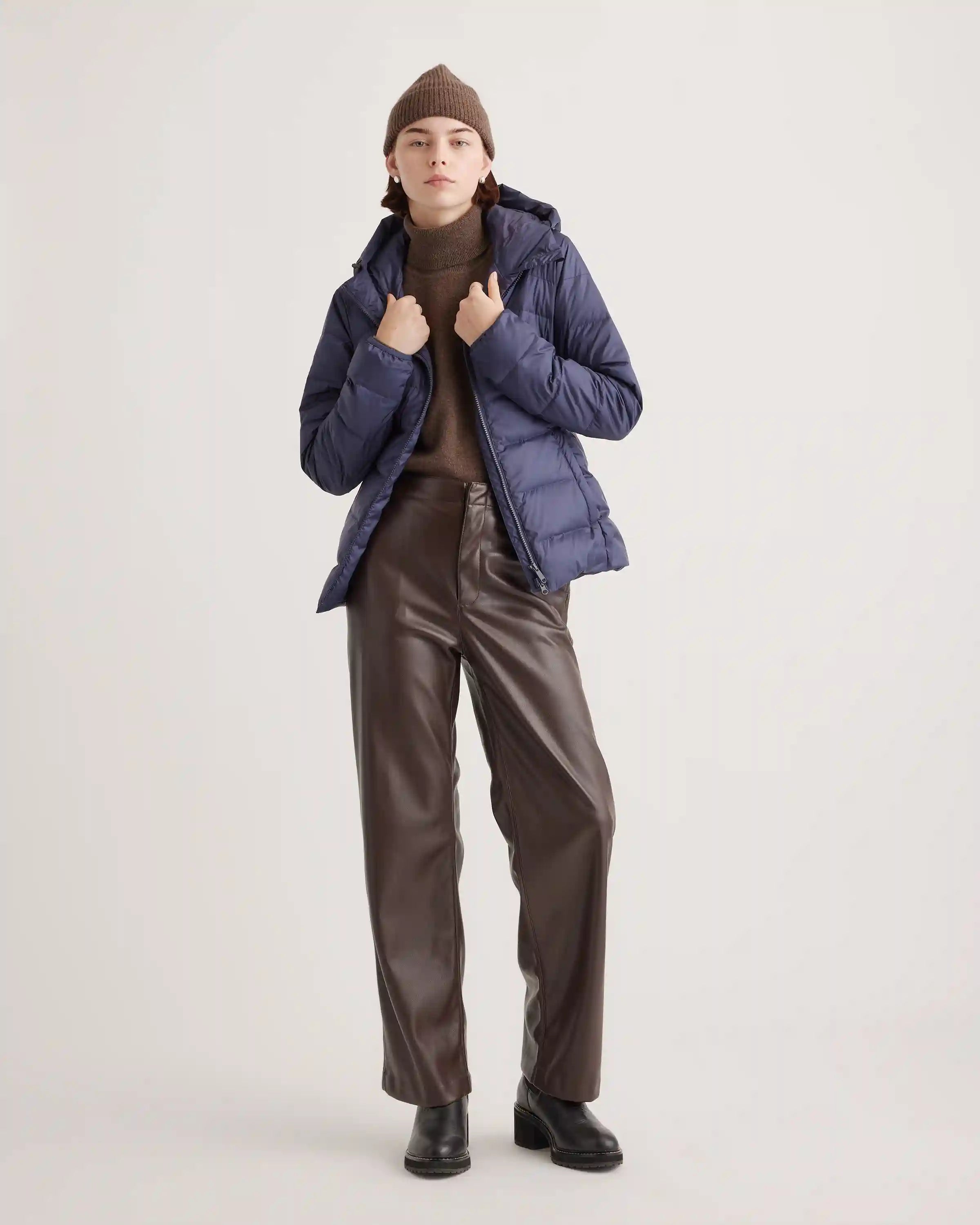 Lightweight Down Packable Puffer Hooded Jacket