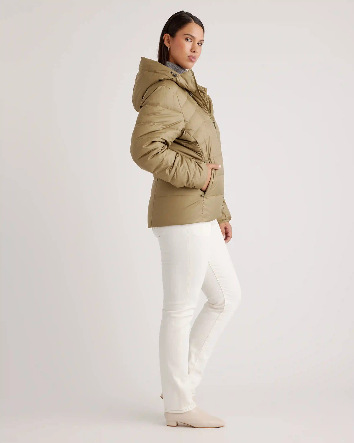 Lightweight Down Packable Puffer Hooded Jacket