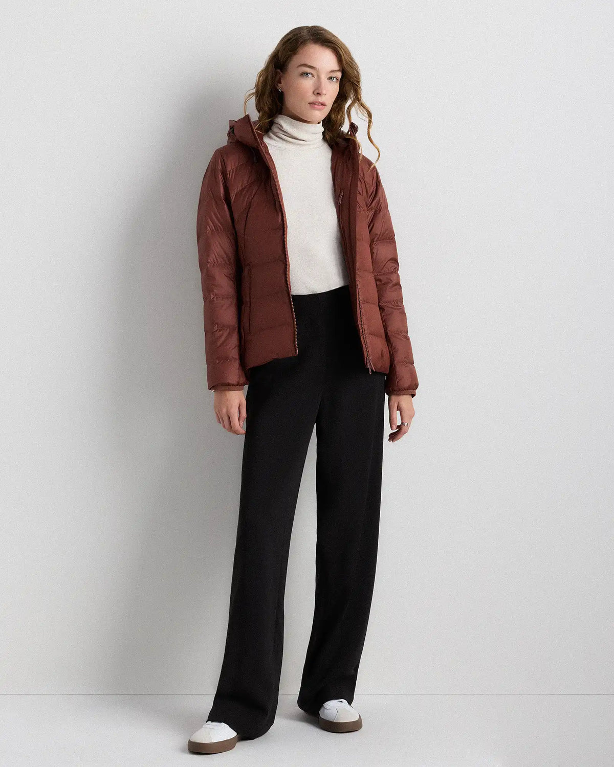 Lightweight Down Packable Puffer Hooded Jacket