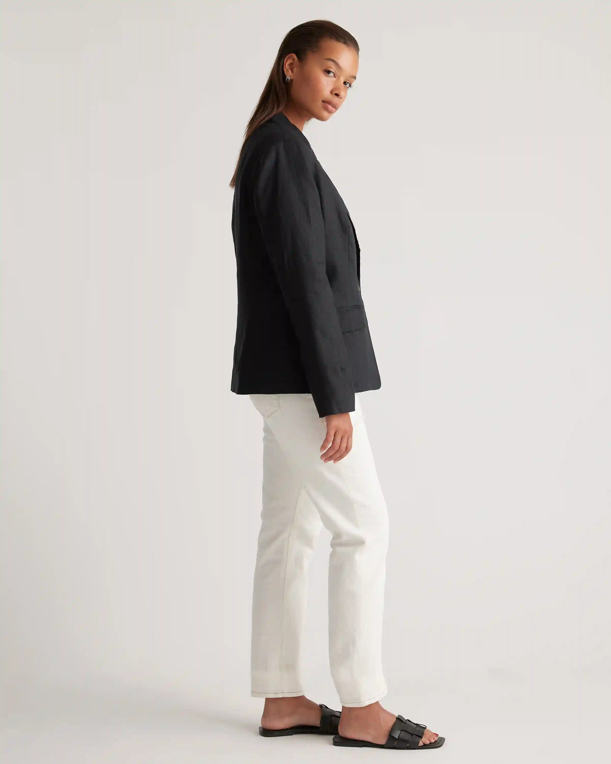 100% European Linen Structured Blazer