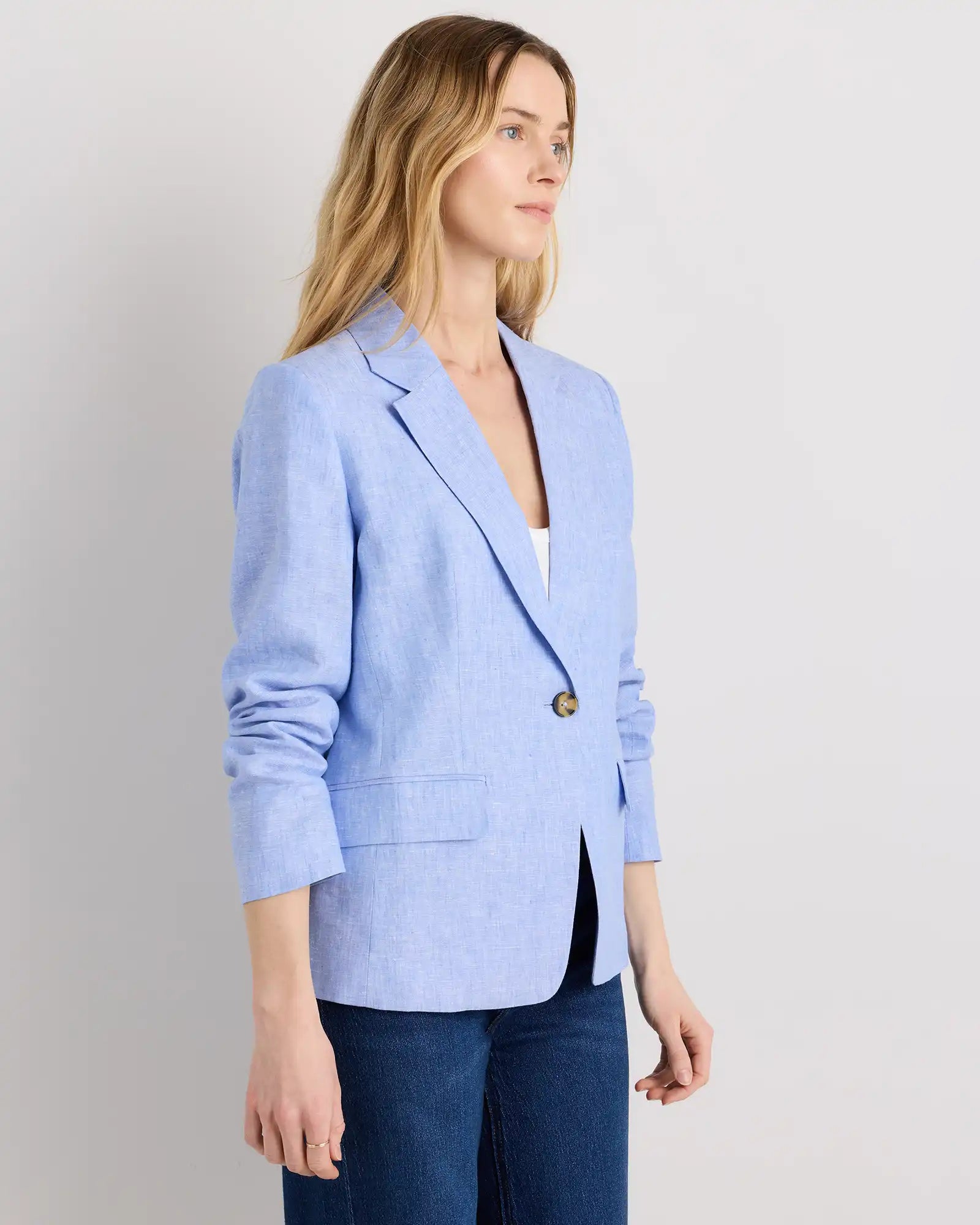 100% European Linen Structured Blazer